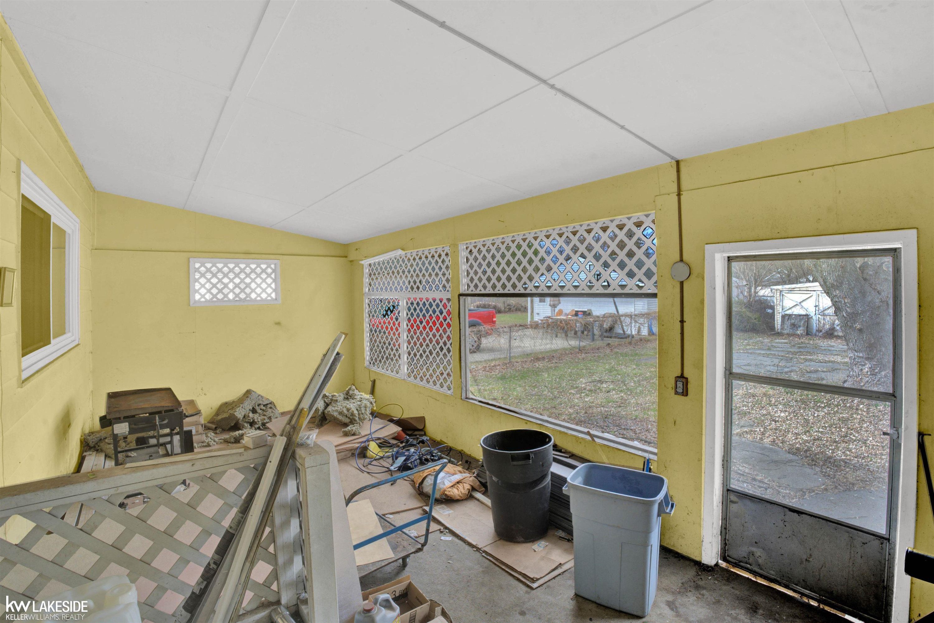 3207 Caroline Street, Auburn Hills, MI 48326 — Photo 19