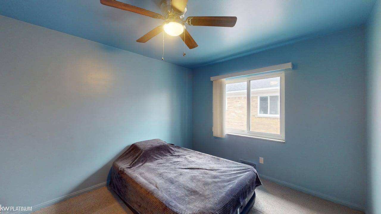 24091 Eastwood Street, Oak Park, MI 48237 — Photo 18