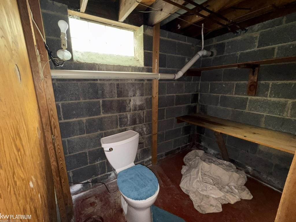 24091 Eastwood Street, Oak Park, MI 48237 — Photo 28