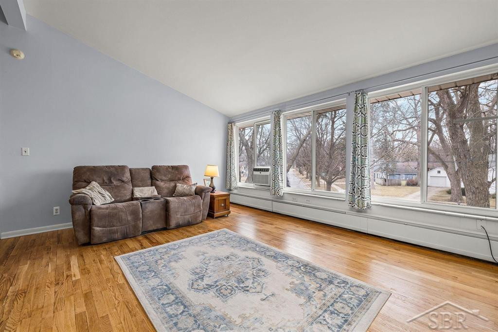 2405 Damman Apt. 201 Drive, 201, Midland, MI 48640 — Photo 2