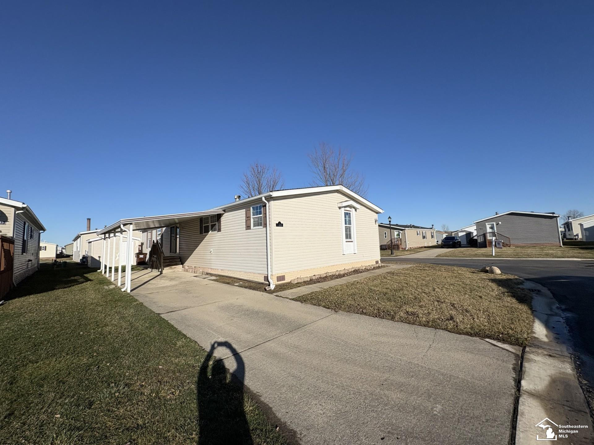 13565 Pear Street, Carleton, MI 48117 — Photo 3