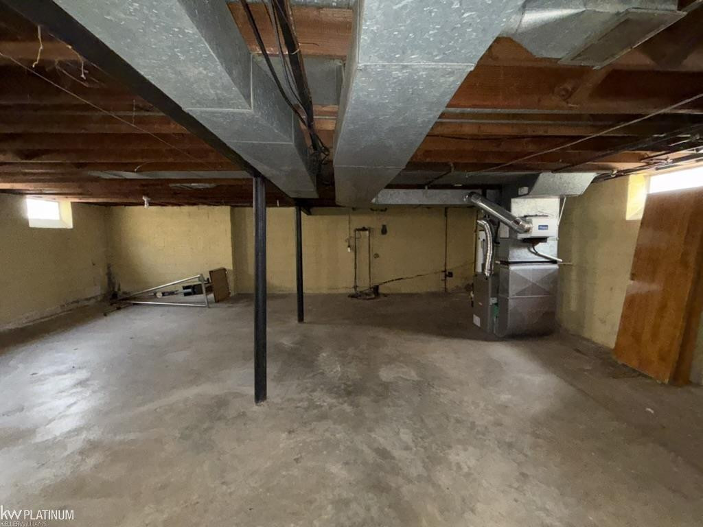 24091 Eastwood Street, Oak Park, MI 48237 — Photo 30