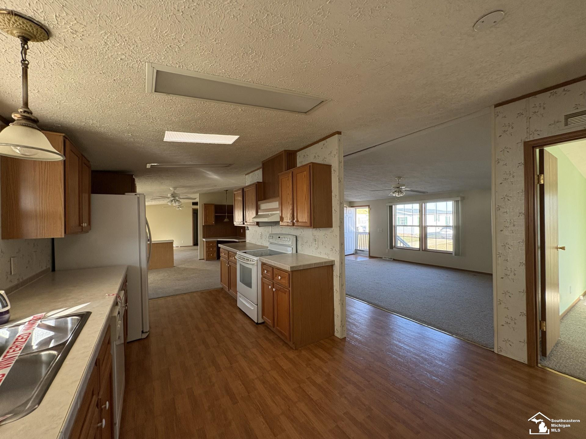 13565 Pear Street, Carleton, MI 48117 — Photo 6
