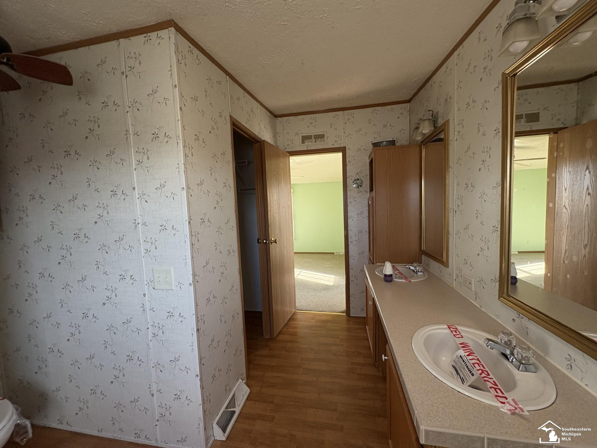 13565 Pear Street, Carleton, MI 48117 — Photo 18