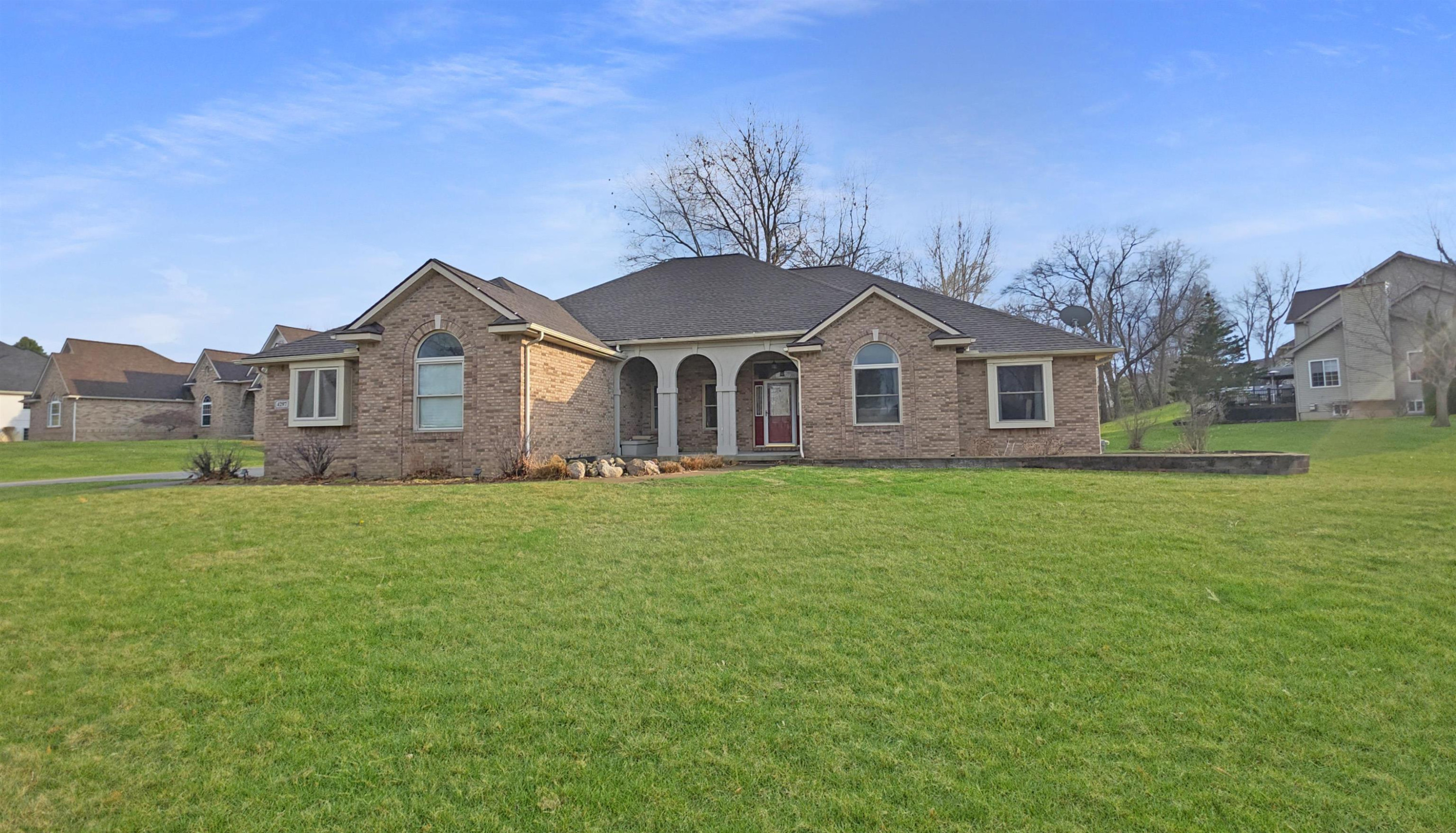 4297 Oak Tree Court, Fenton, MI 48430 — Photo 2