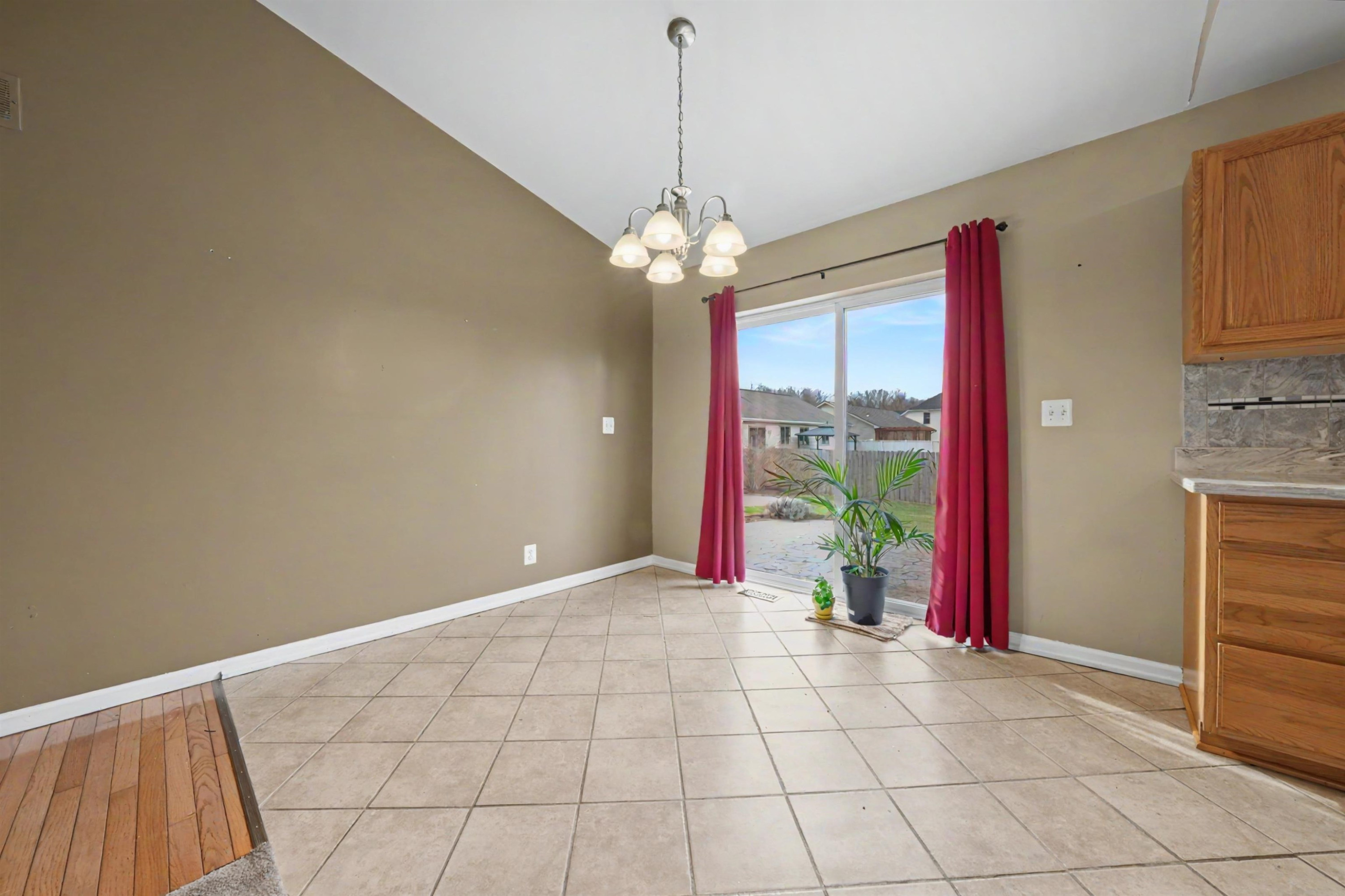 2435 Fruit Street, MI 48001 — Photo 17