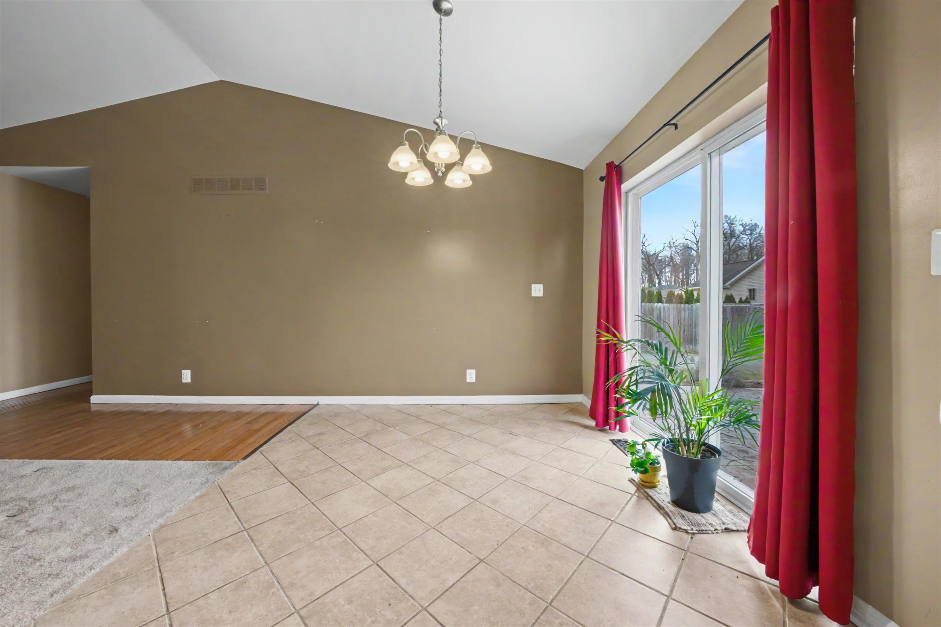 2435 Fruit Street, MI 48001 — Photo 18