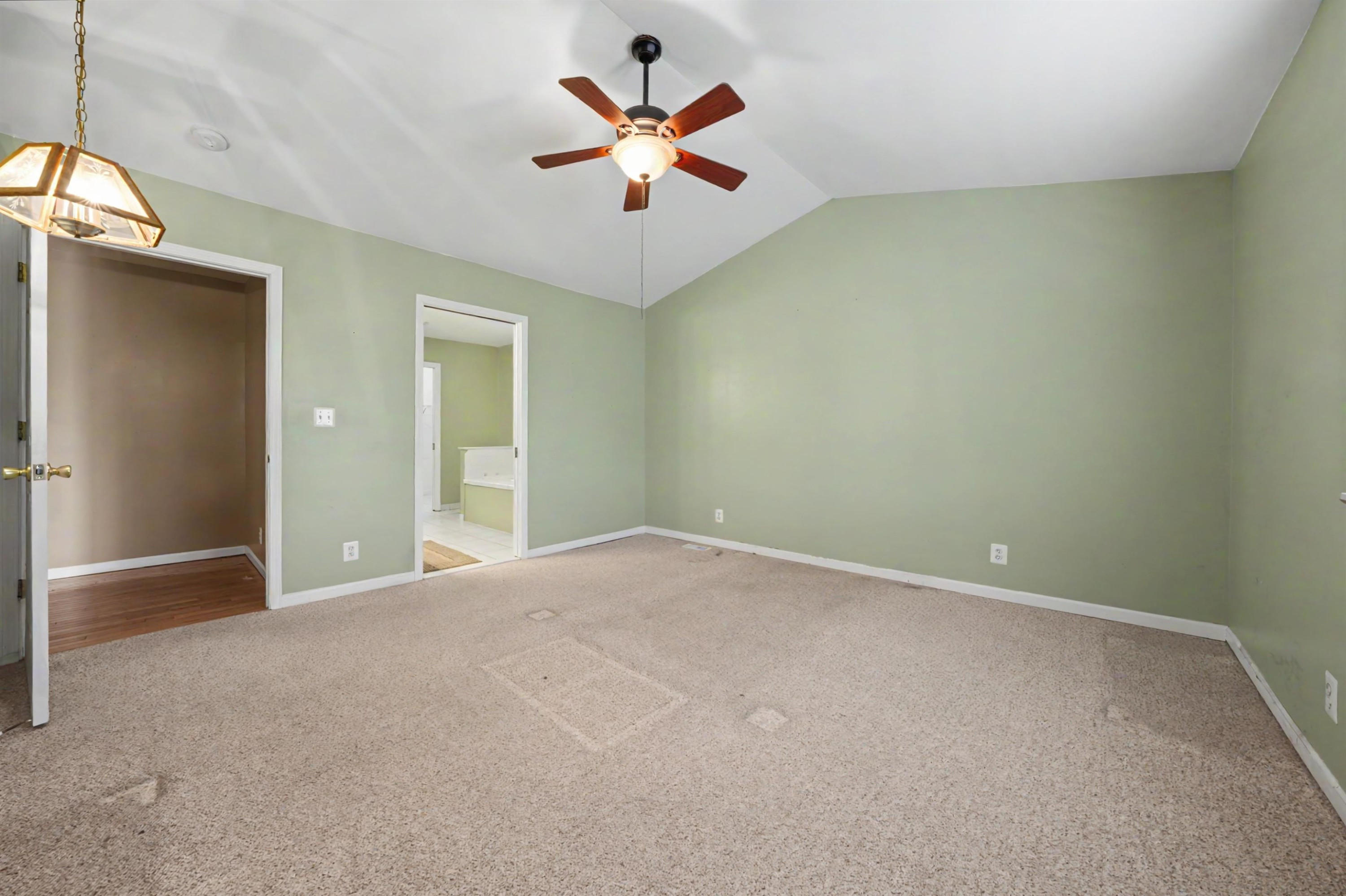 2435 Fruit Street, MI 48001 — Photo 20