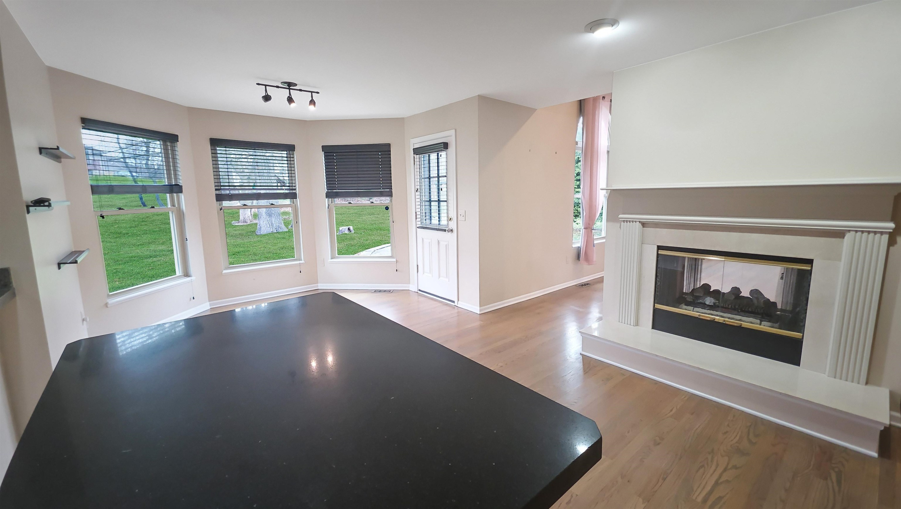 4297 Oak Tree Court, Fenton, MI 48430 — Photo 21