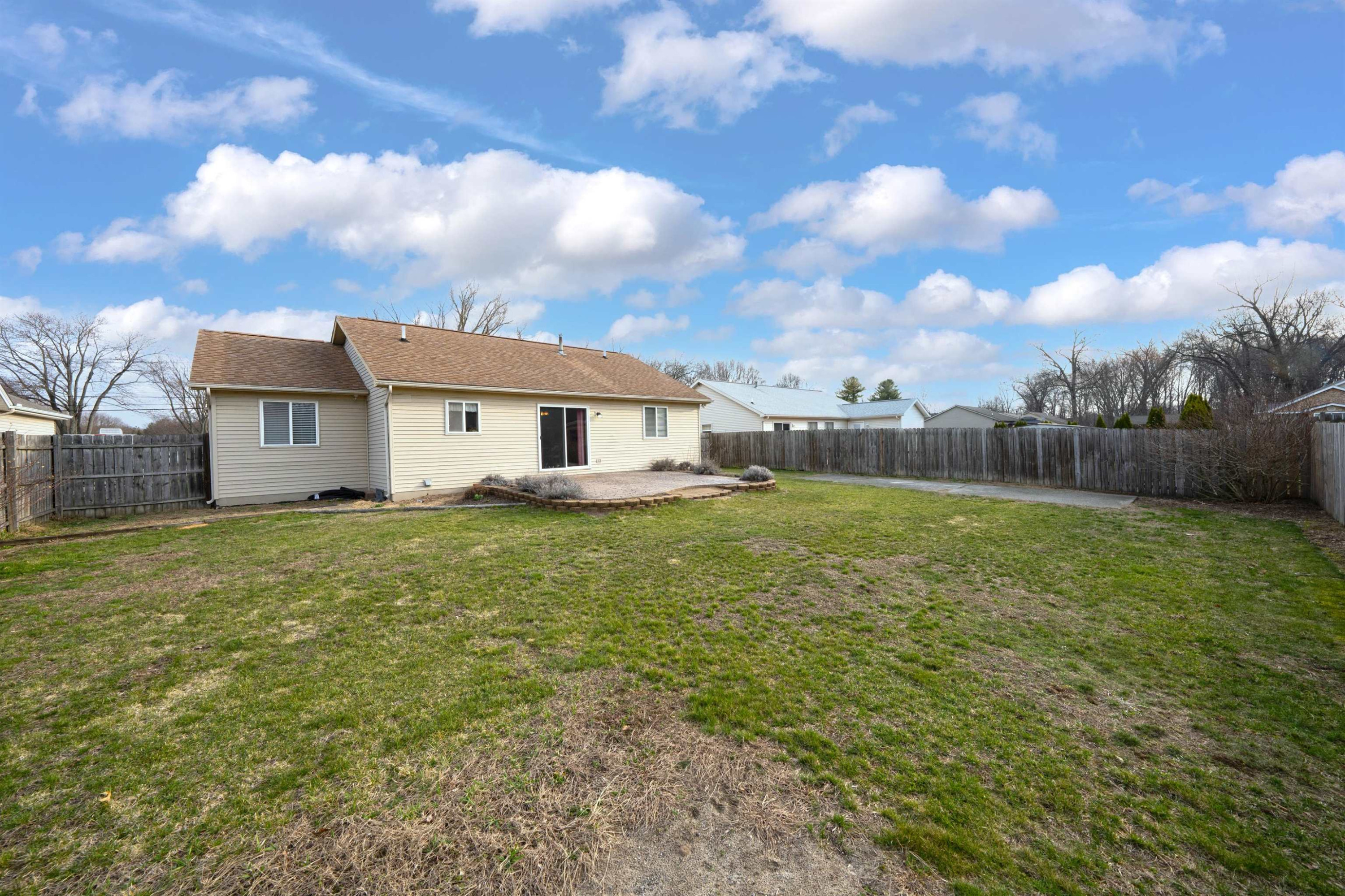 2435 Fruit Street, MI 48001 — Photo 38