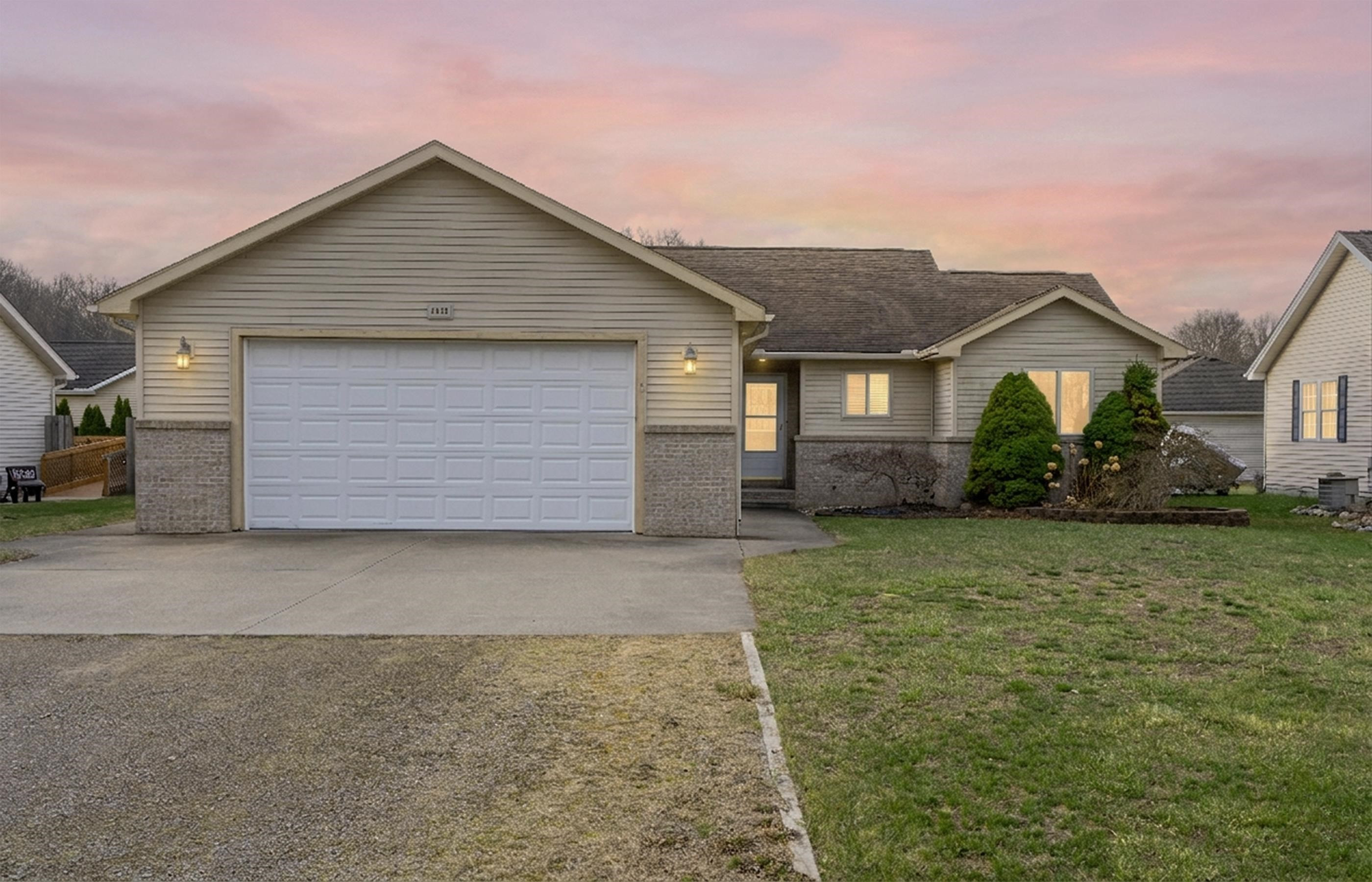 2435 Fruit Street, MI 48001 — Photo 42
