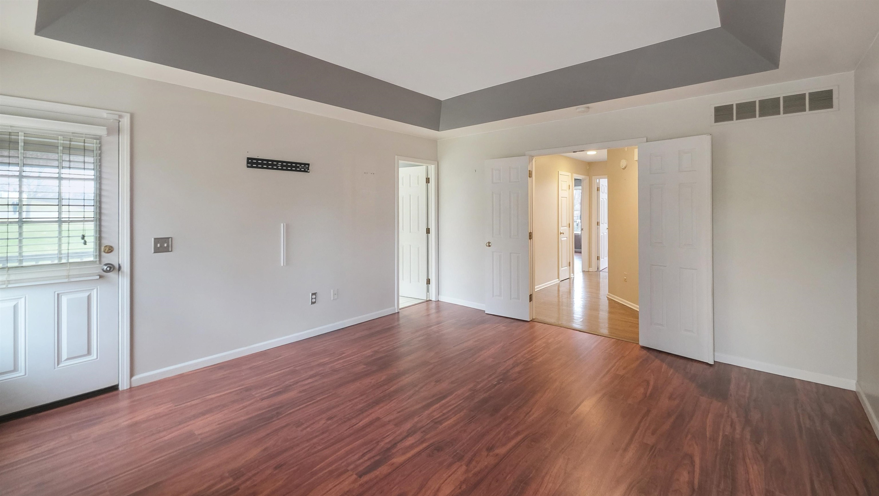 4297 Oak Tree Court, Fenton, MI 48430 — Photo 24
