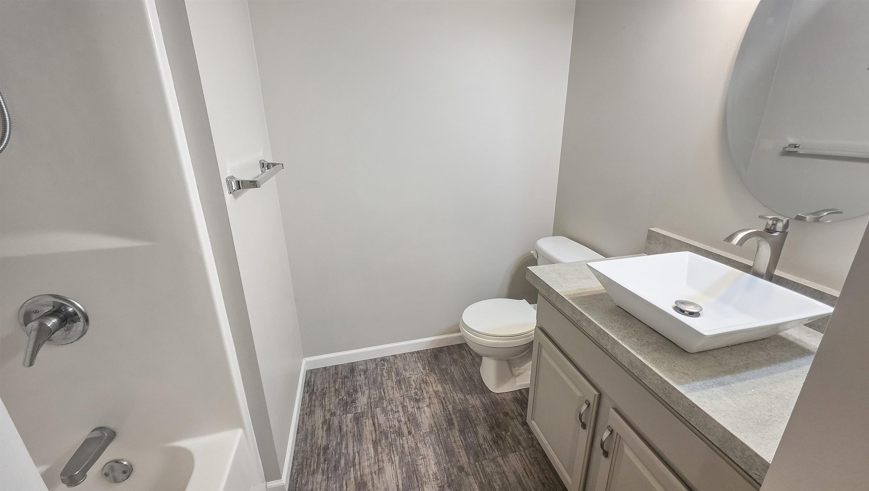 4297 Oak Tree Court, Fenton, MI 48430 — Photo 34