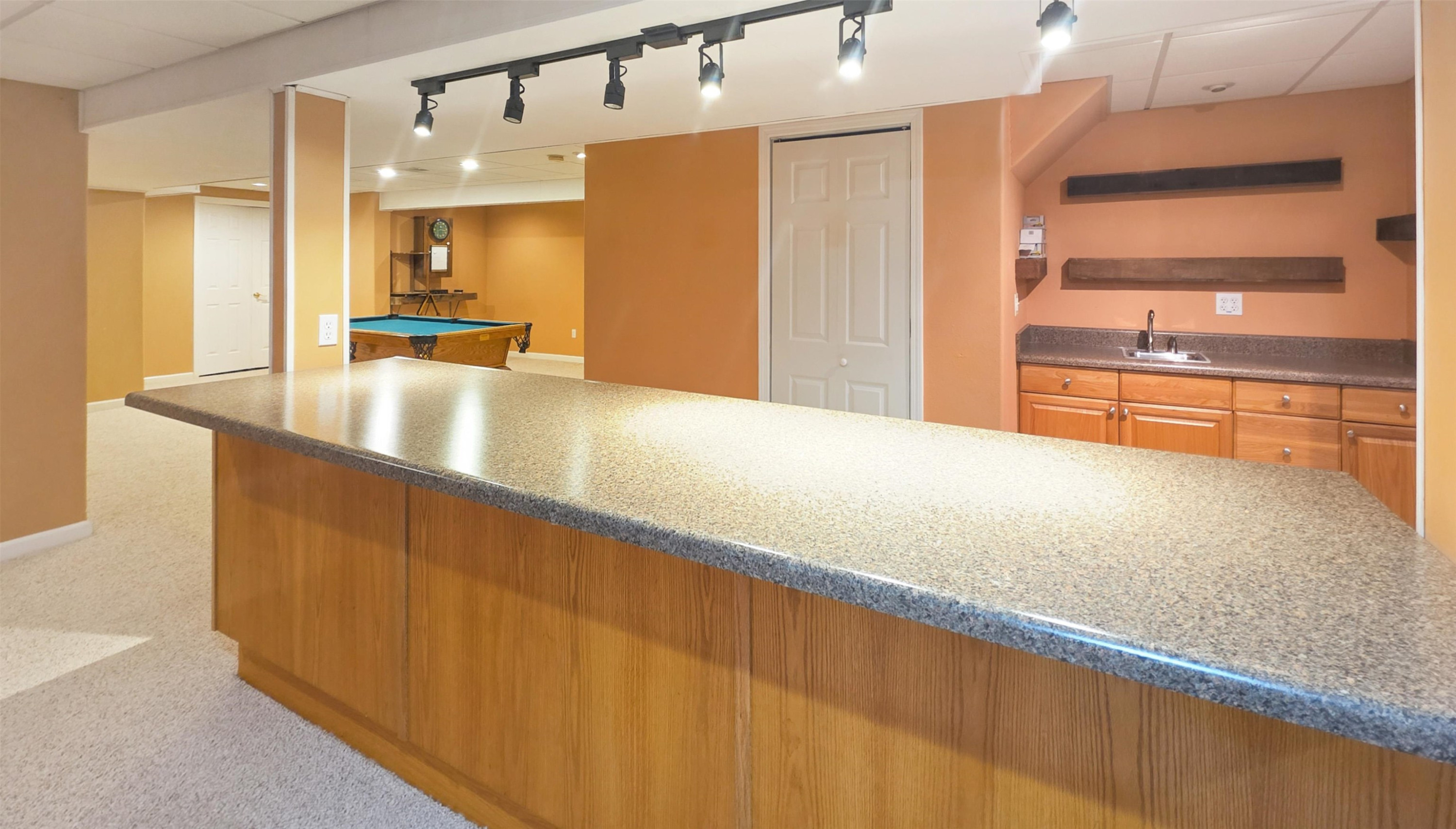 4297 Oak Tree Court, Fenton, MI 48430 — Photo 40