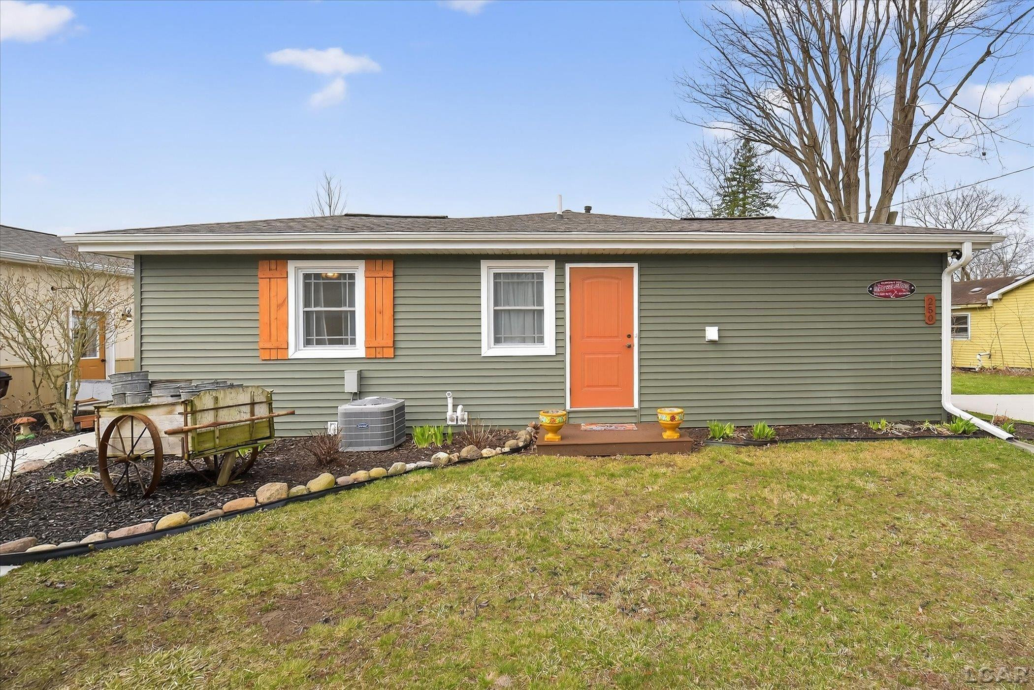 250 Sunset Drive, Hudson, MI 49247 — Photo 10