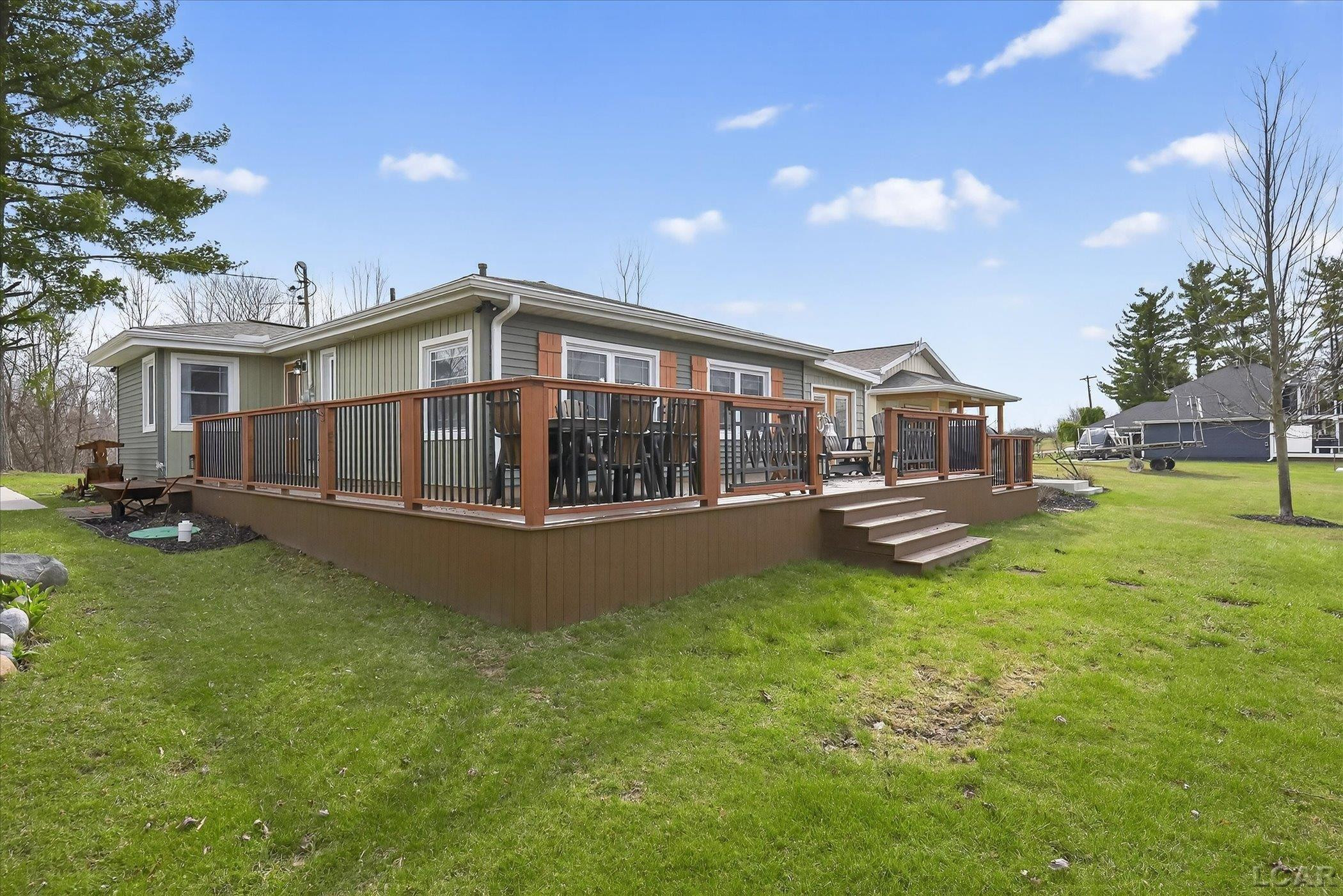 250 Sunset Drive, Hudson, MI 49247 — Photo 48