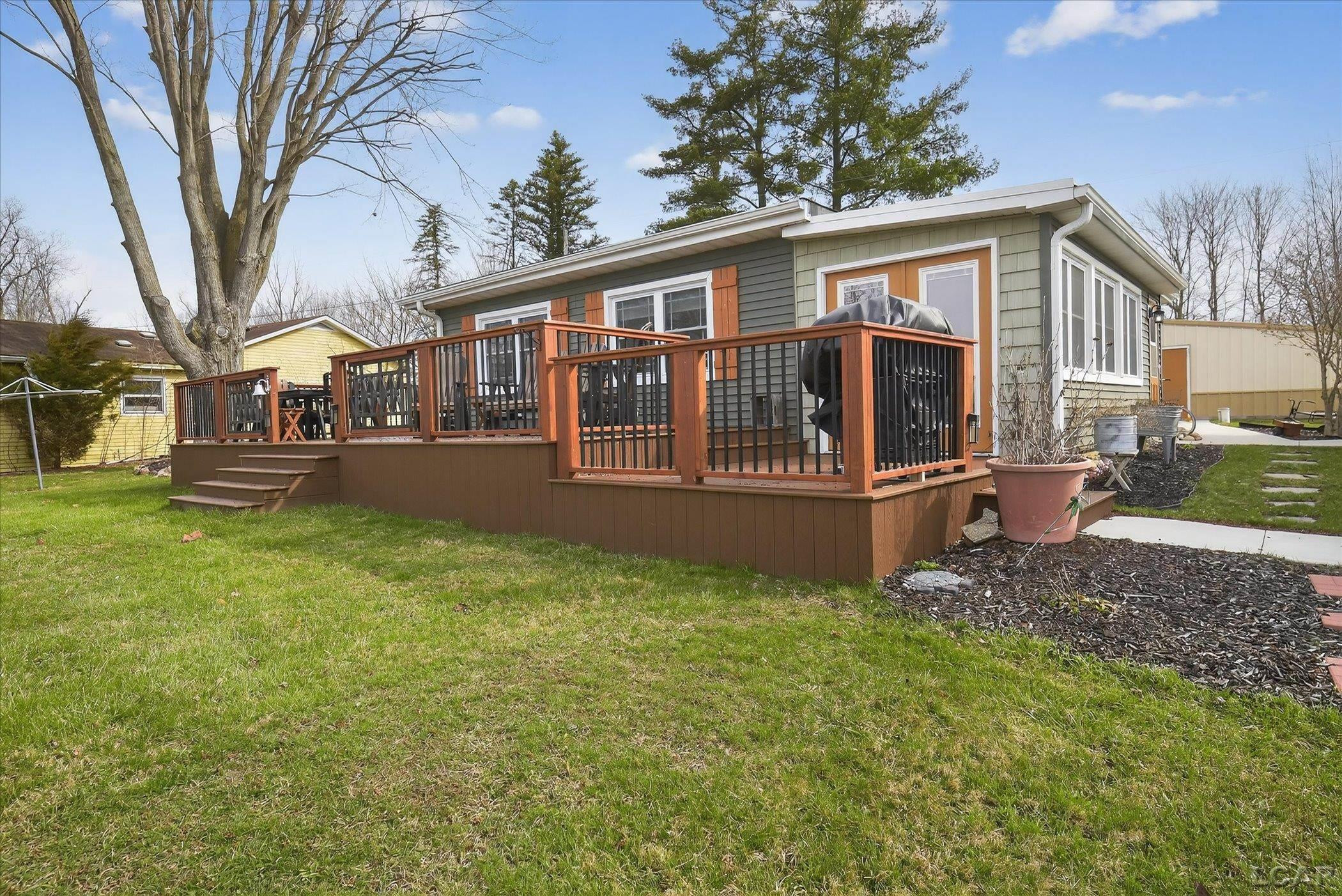 250 Sunset Drive, Hudson, MI 49247 — Photo 50