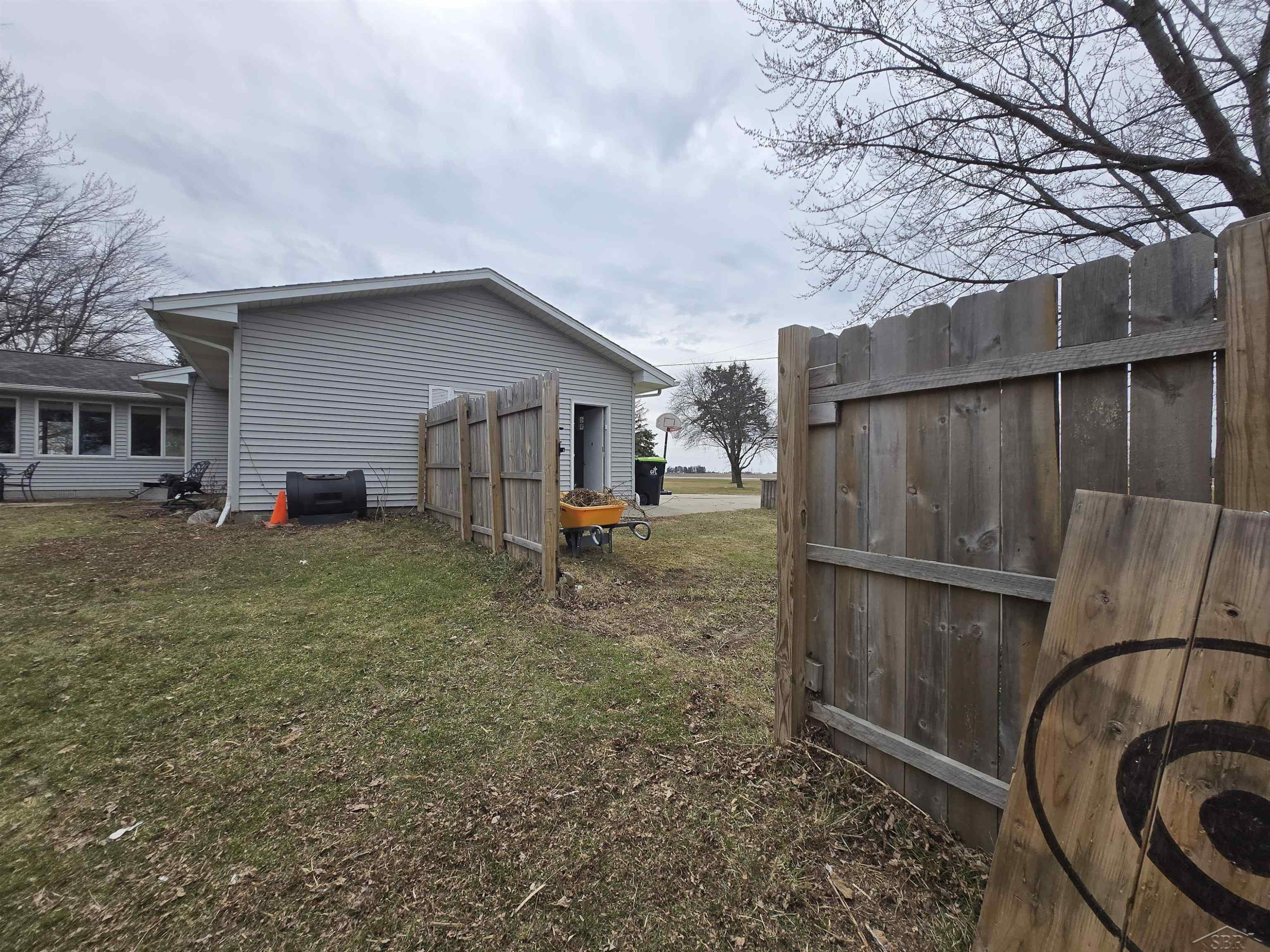 2055 S Farley Road, Bay City, MI — Photo 35