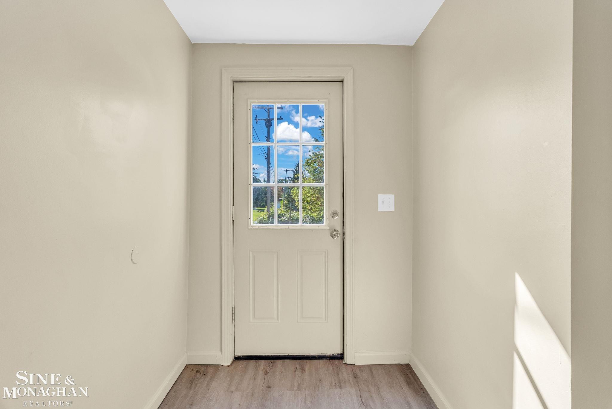 36 N Arthur Street, MI 48419 — Photo 8