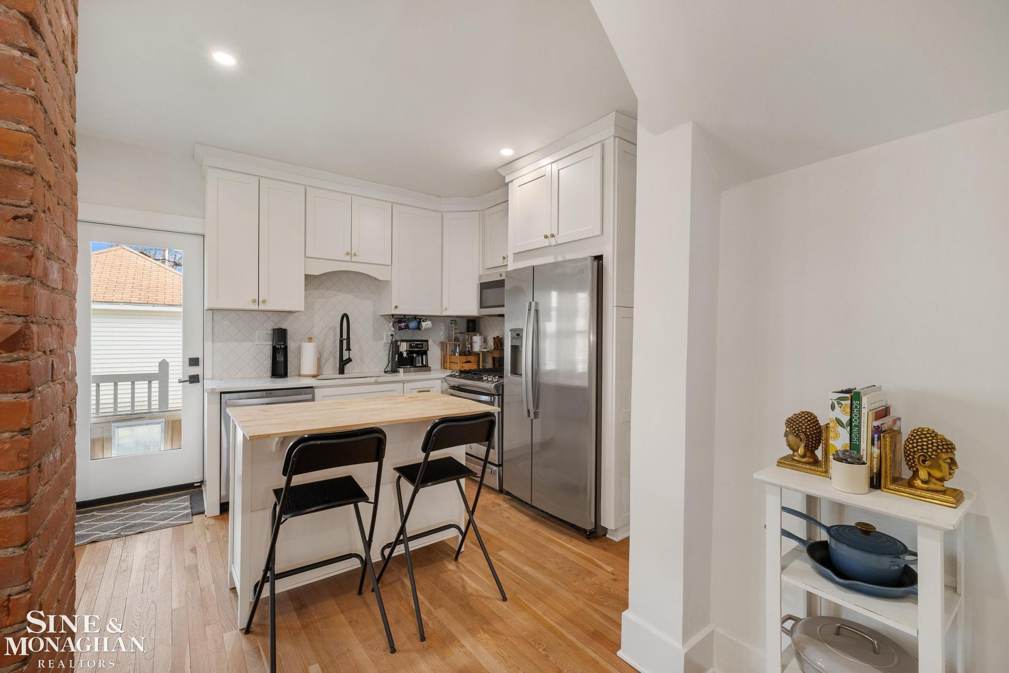 1108 Wayburn Street, Grosse Pointe Park, MI 48230 — Photo 10