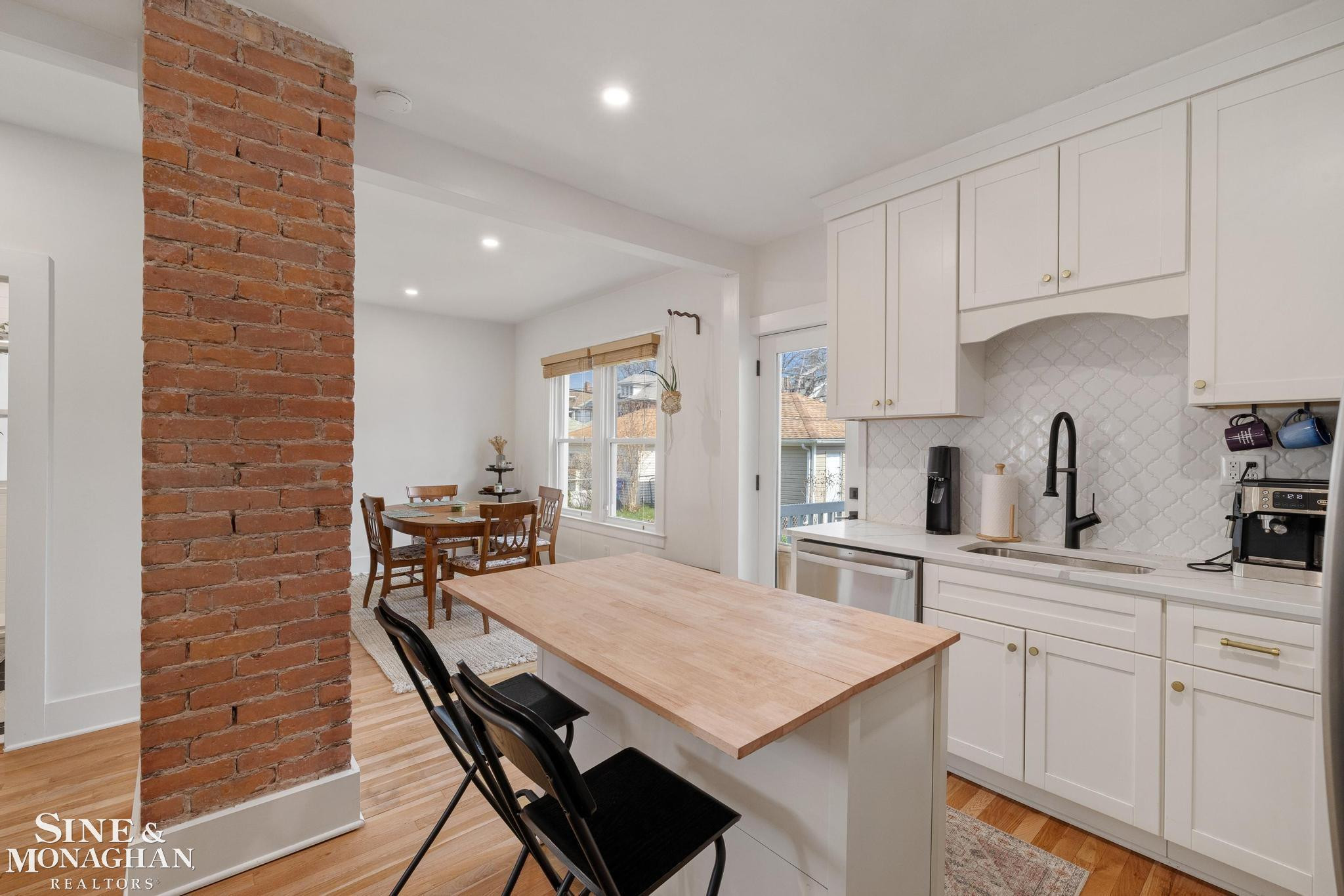 1108 Wayburn Street, Grosse Pointe Park, MI 48230 — Photo 12