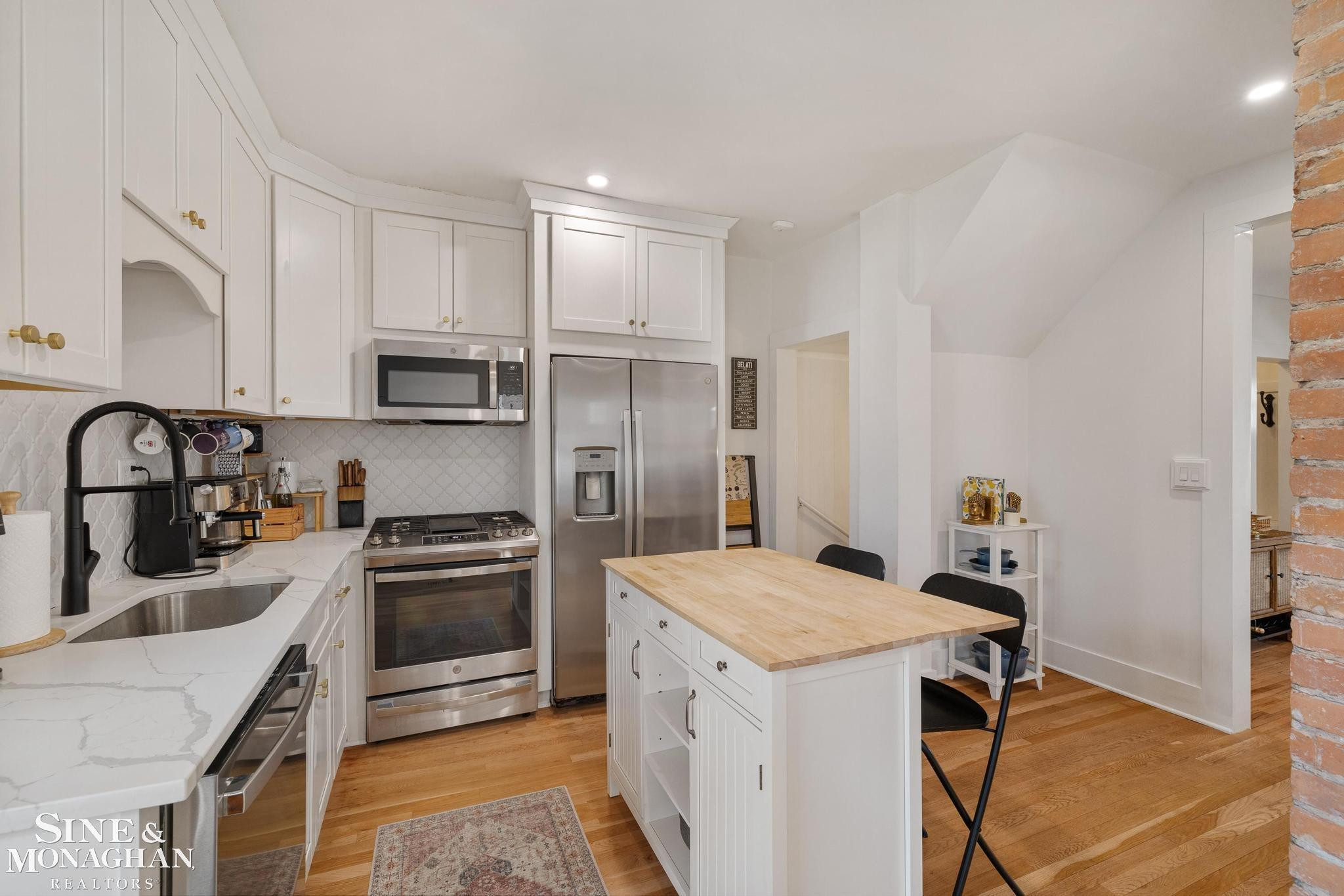 1108 Wayburn Street, Grosse Pointe Park, MI 48230 — Photo 15