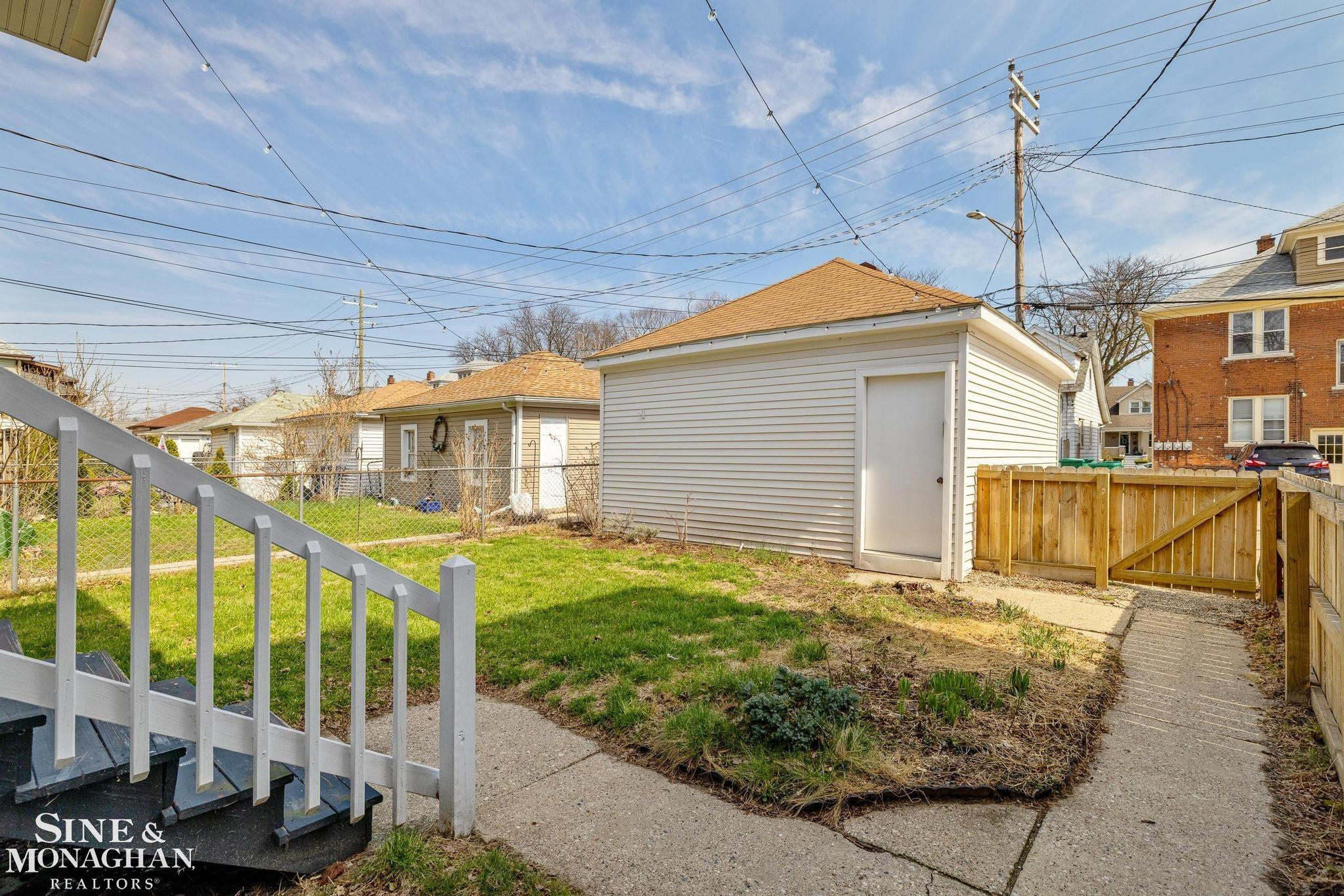 1108 Wayburn Street, Grosse Pointe Park, MI 48230 — Photo 40