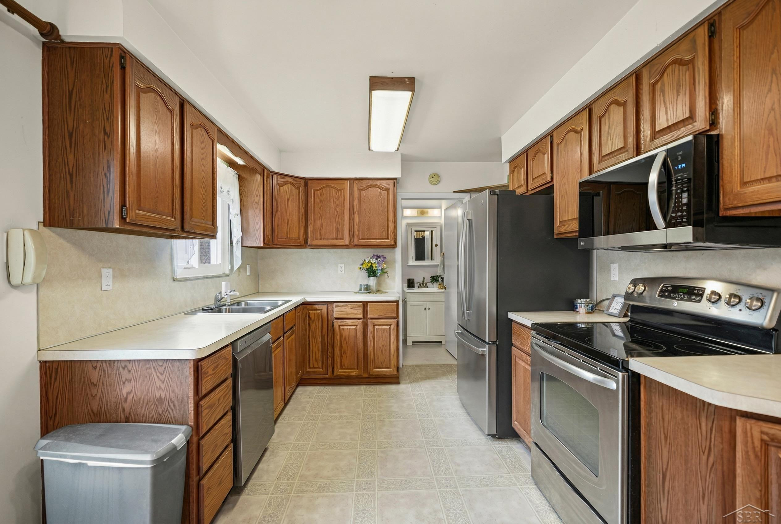 5425 Westchester Drive, Flint, MI 48532 — Photo 5