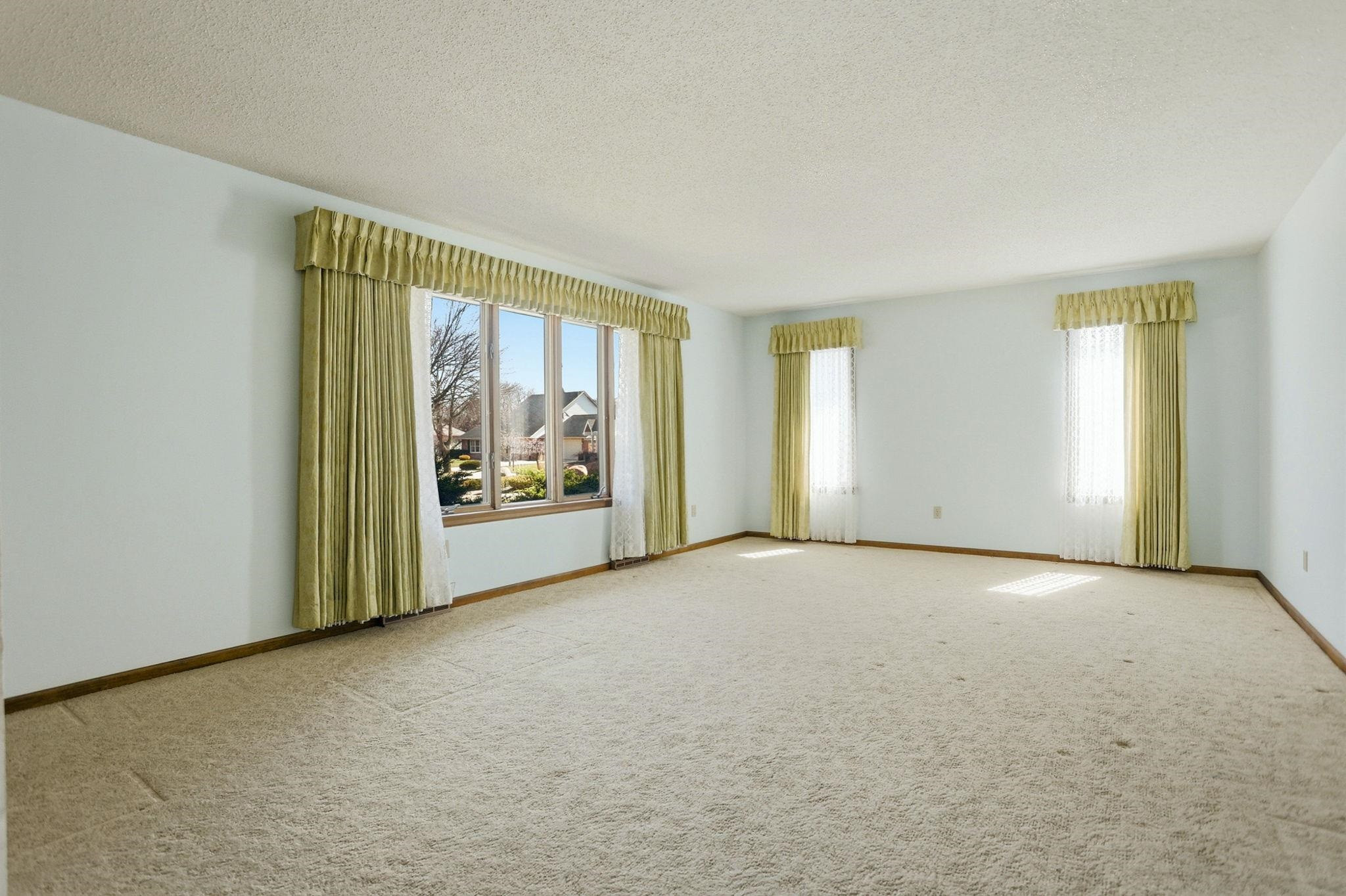 1 Harlan Court, Frankenmuth, MI 48734 — Photo 9