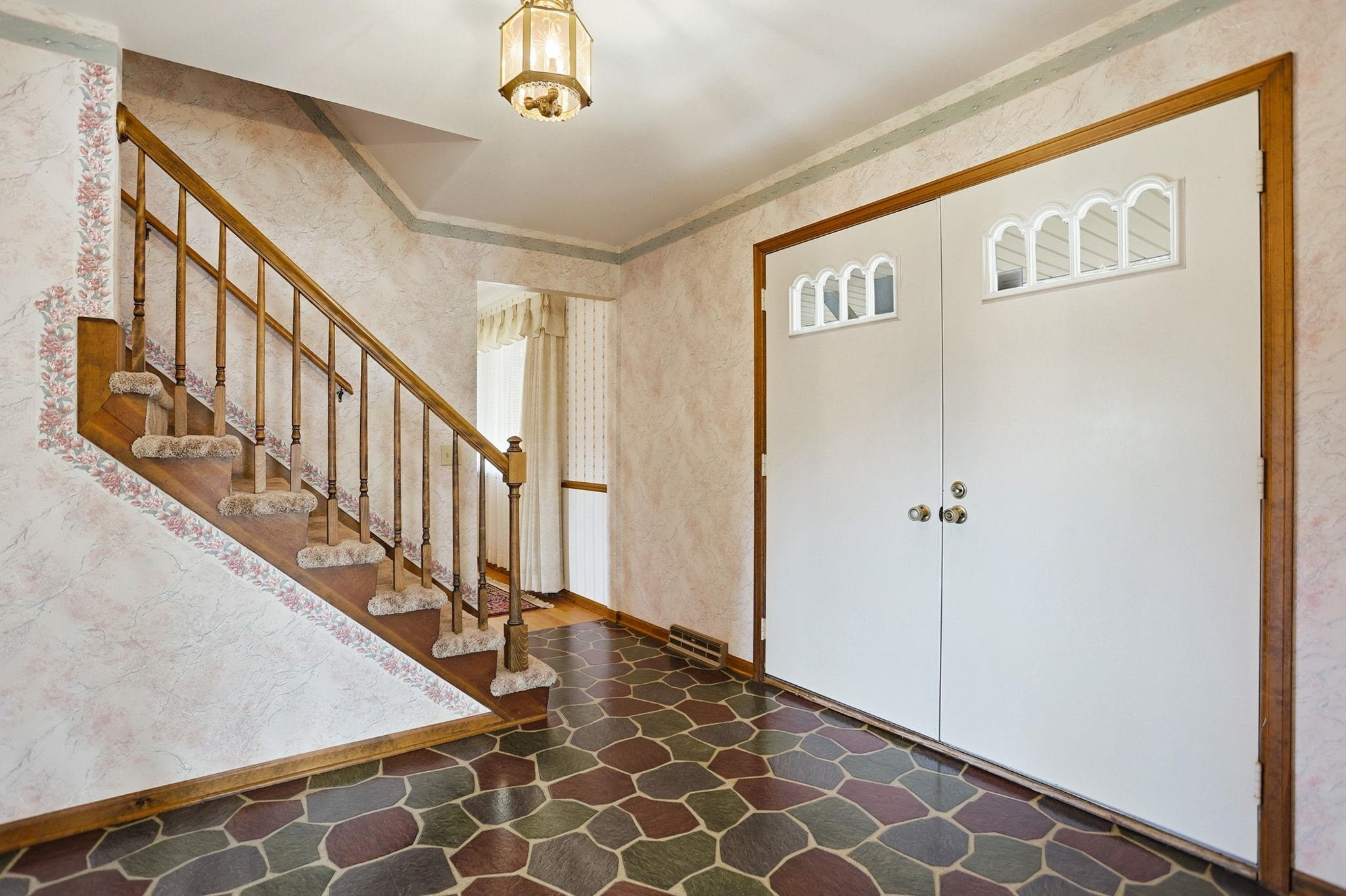 1 Harlan Court, Frankenmuth, MI 48734 — Photo 11