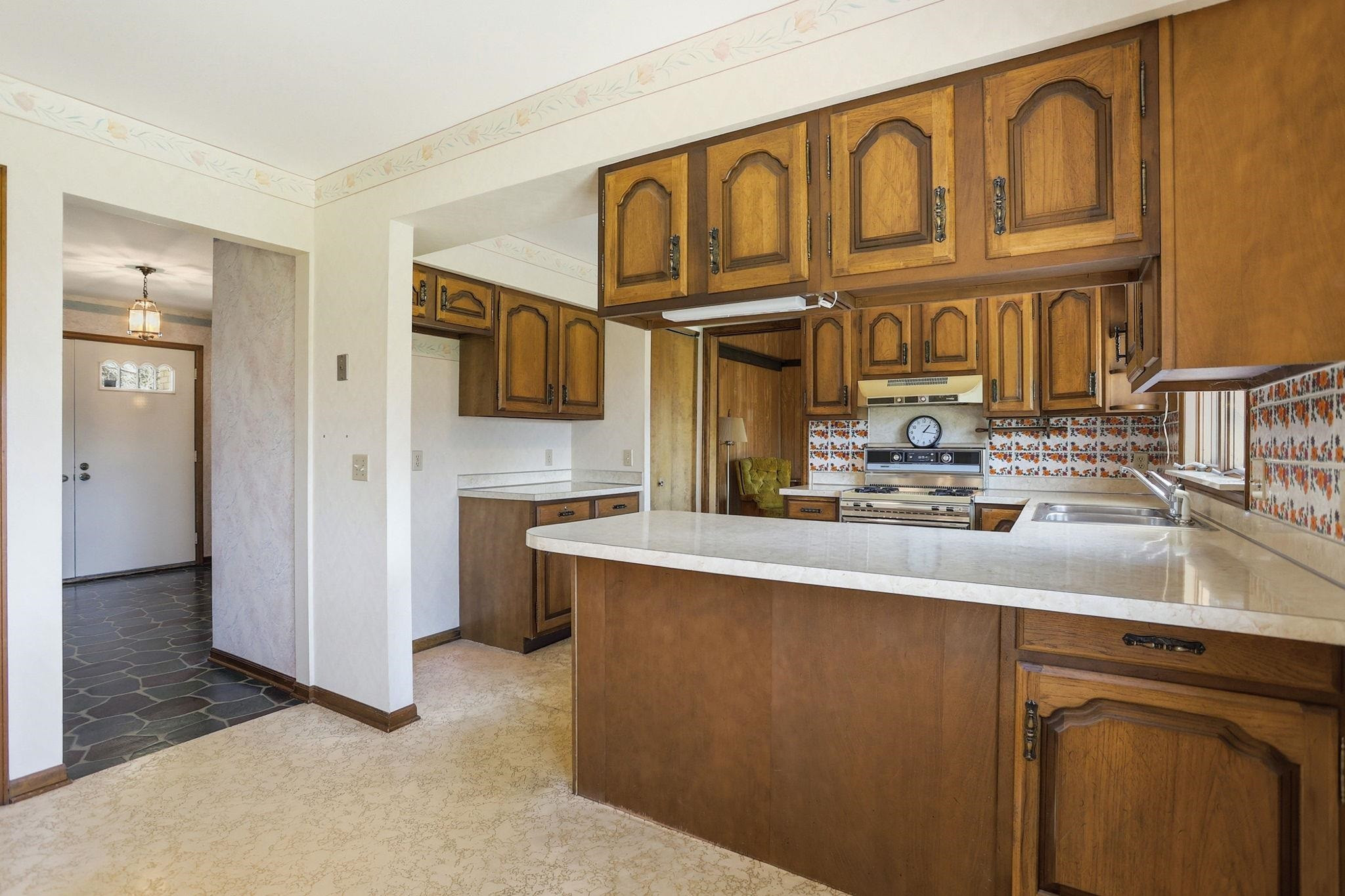 1 Harlan Court, Frankenmuth, MI 48734 — Photo 15
