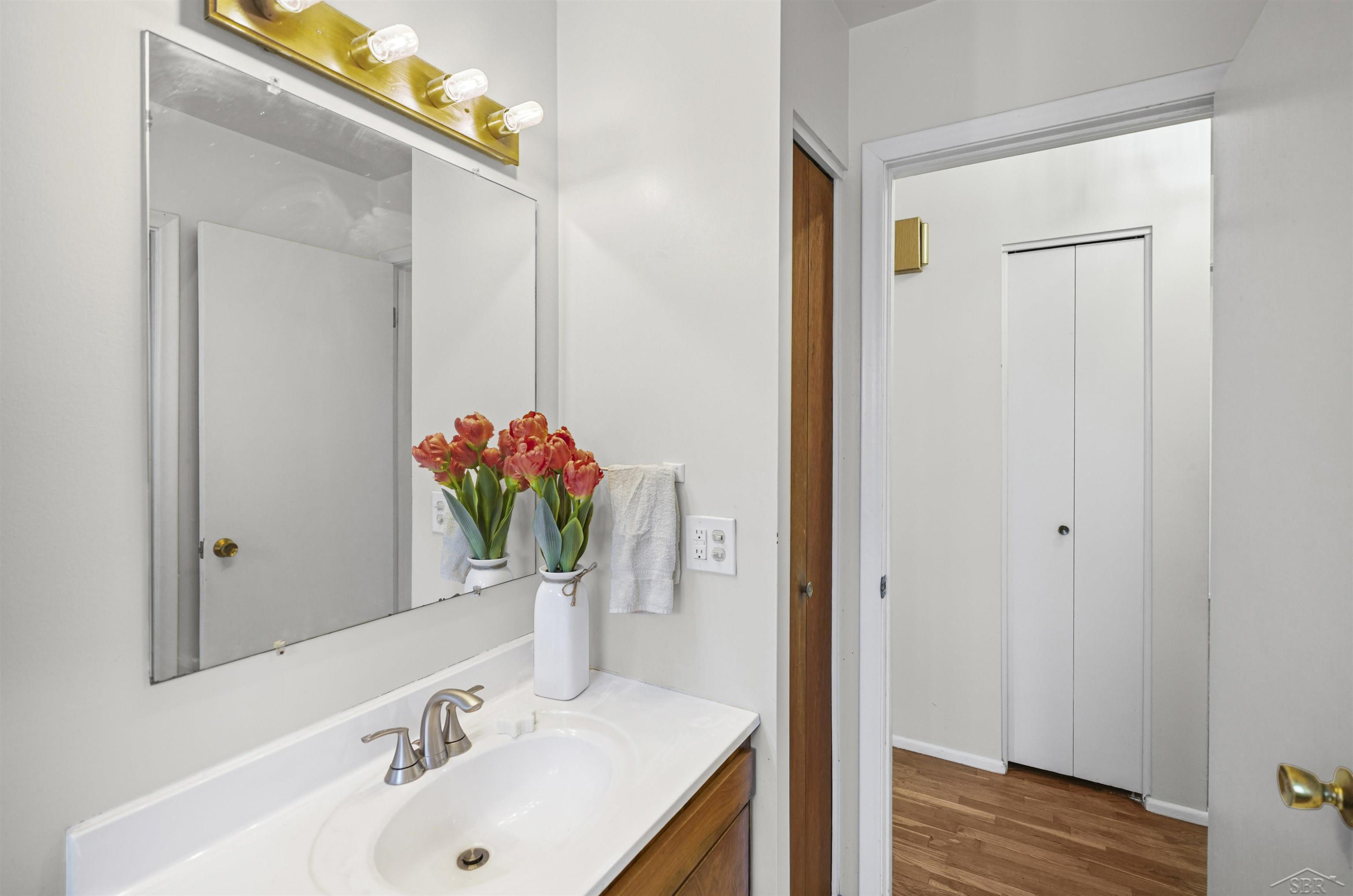 5425 Westchester Drive, Flint, MI 48532 — Photo 18