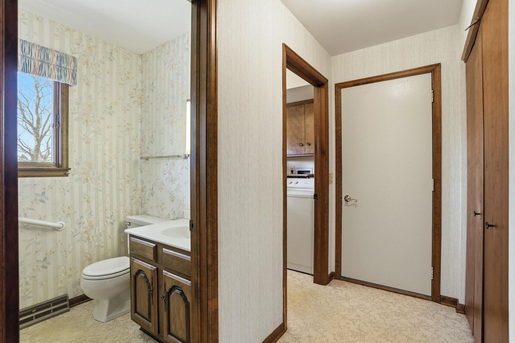 1 Harlan Court, Frankenmuth, MI 48734 — Photo 25