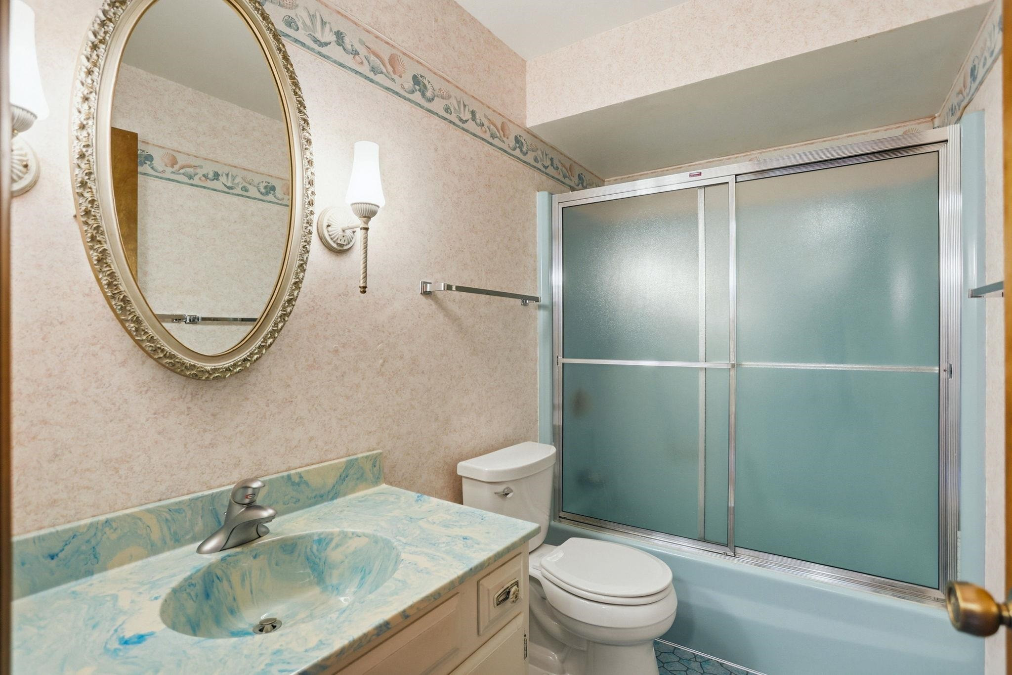 1 Harlan Court, Frankenmuth, MI 48734 — Photo 35