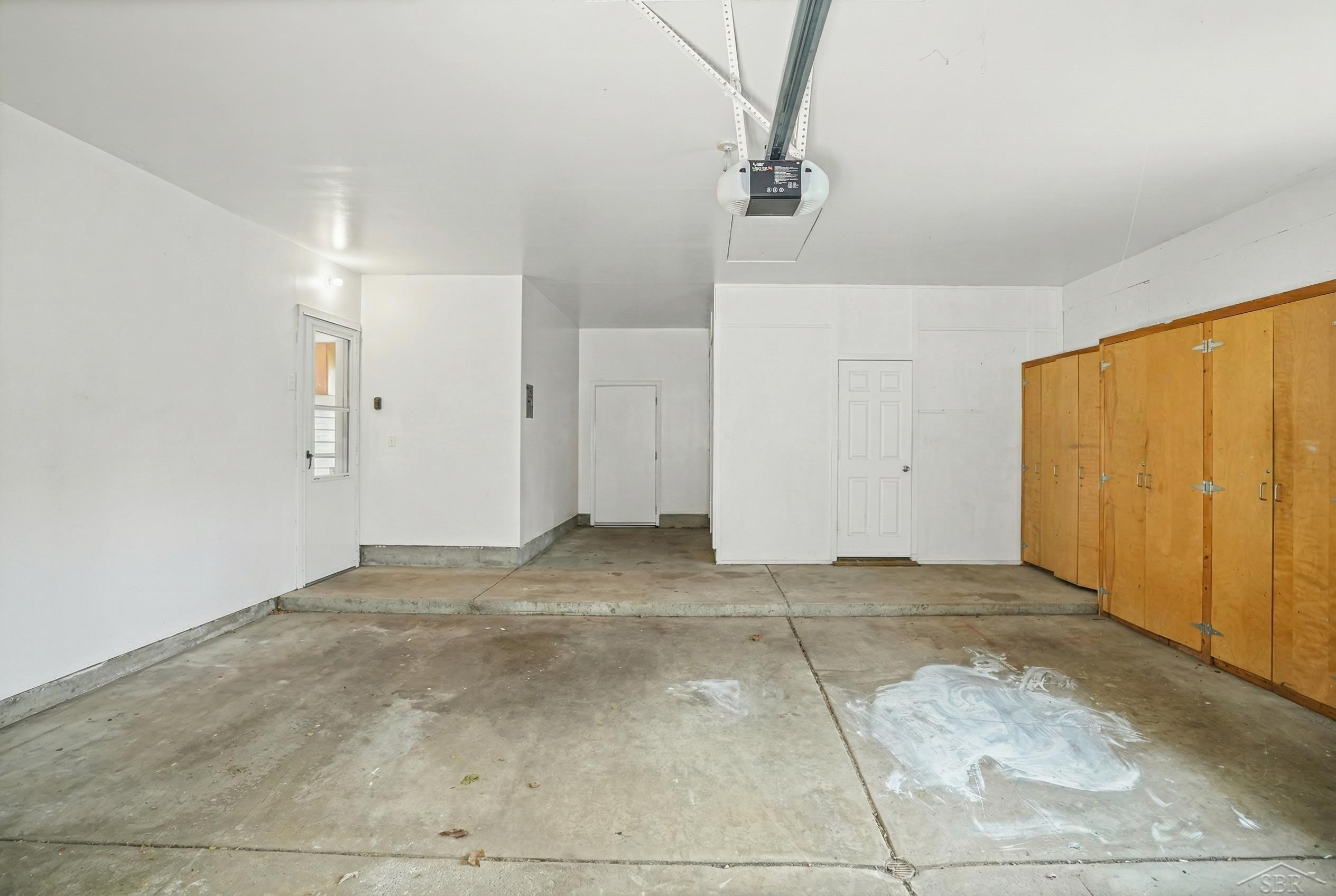 5425 Westchester Drive, Flint, MI 48532 — Photo 35