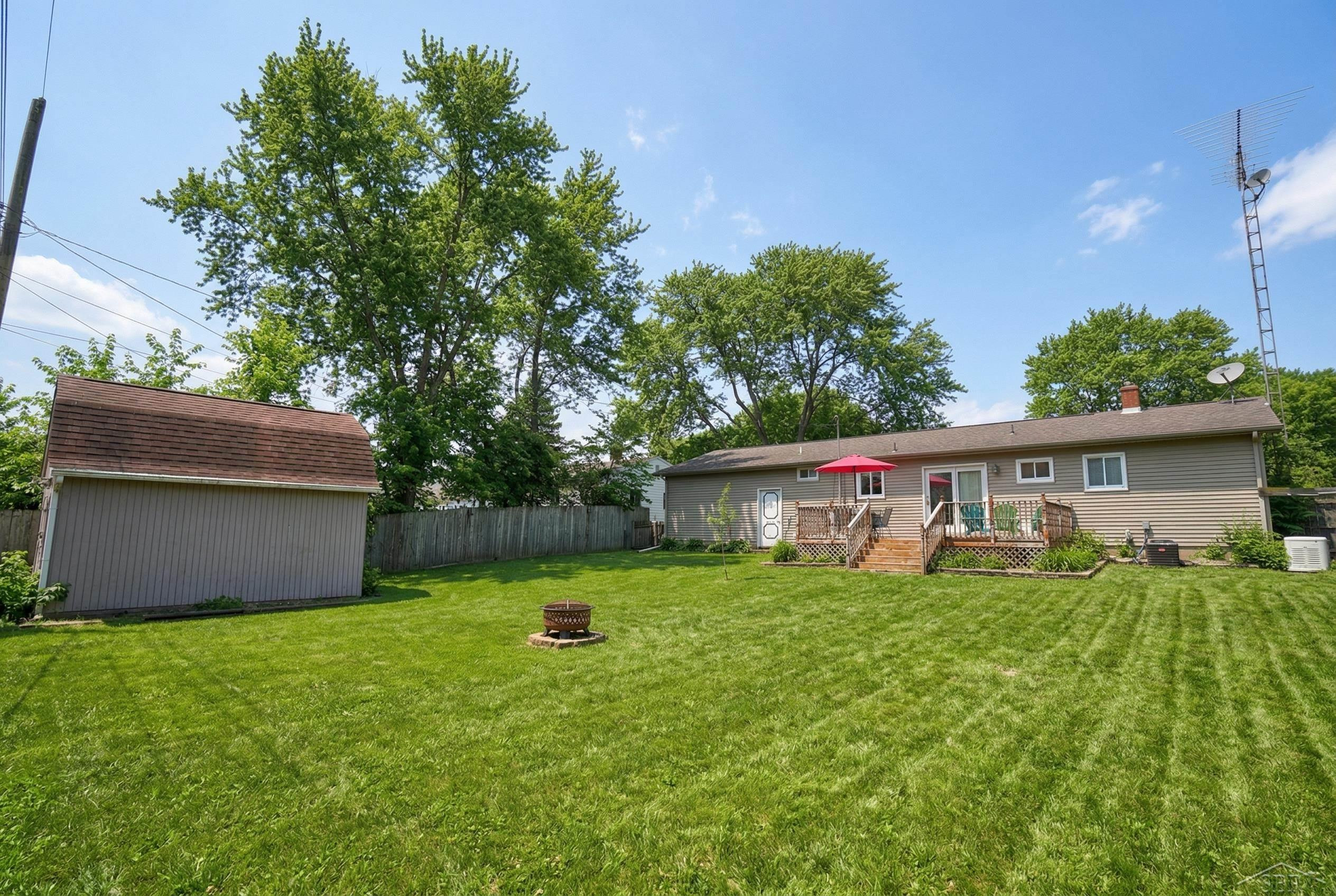 5425 Westchester Drive, Flint, MI 48532 — Photo 46
