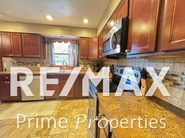 1574 Elizabeth Lane, Essexville, MI 48732 — Photo 18