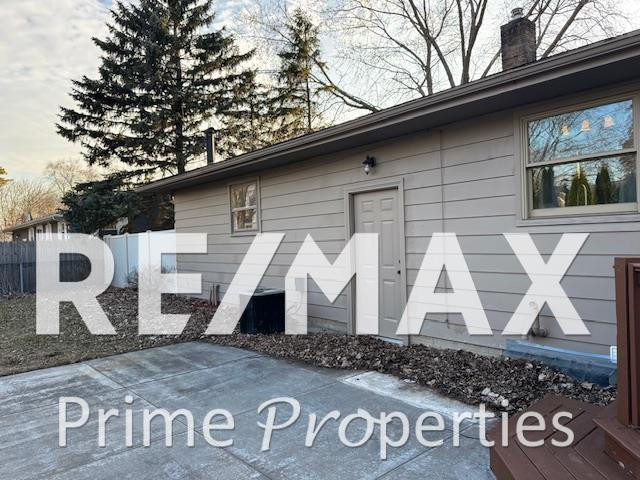 1574 Elizabeth Lane, Essexville, MI 48732 — Photo 50