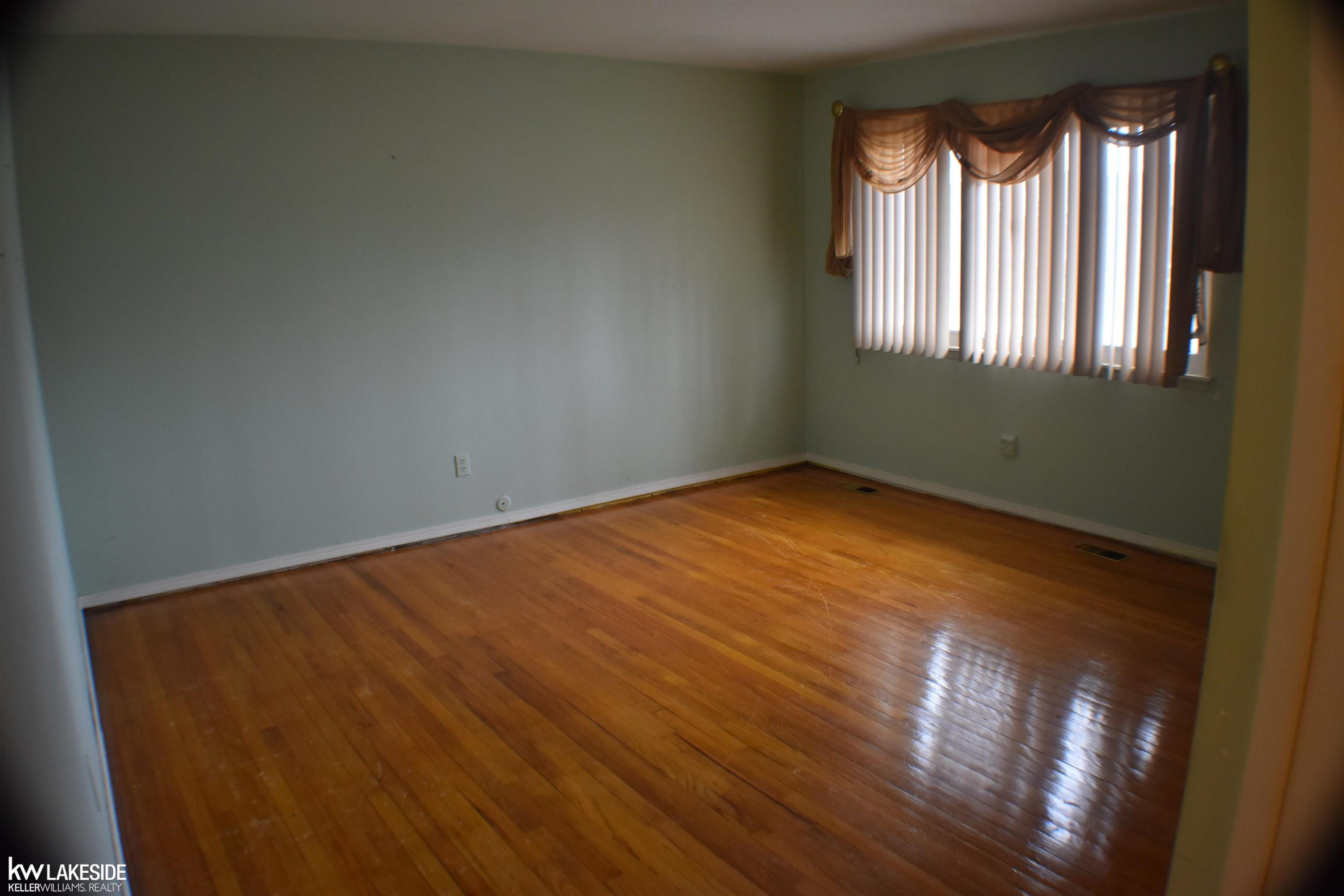 24223 RAMSGATE Street, Clinton Twp, MI 48035 — Photo 17
