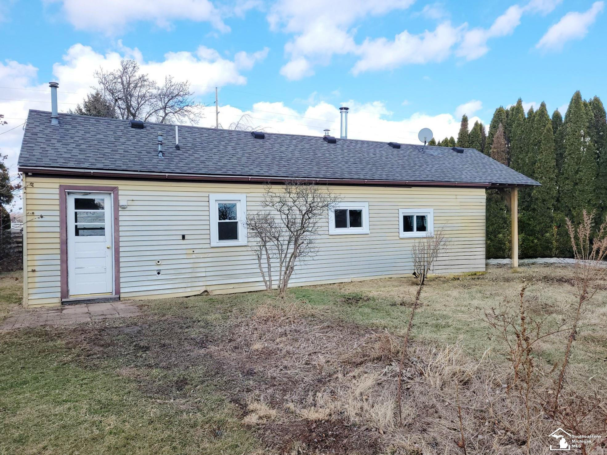 1483 Sterns Road, Erie, MI — Photo 3