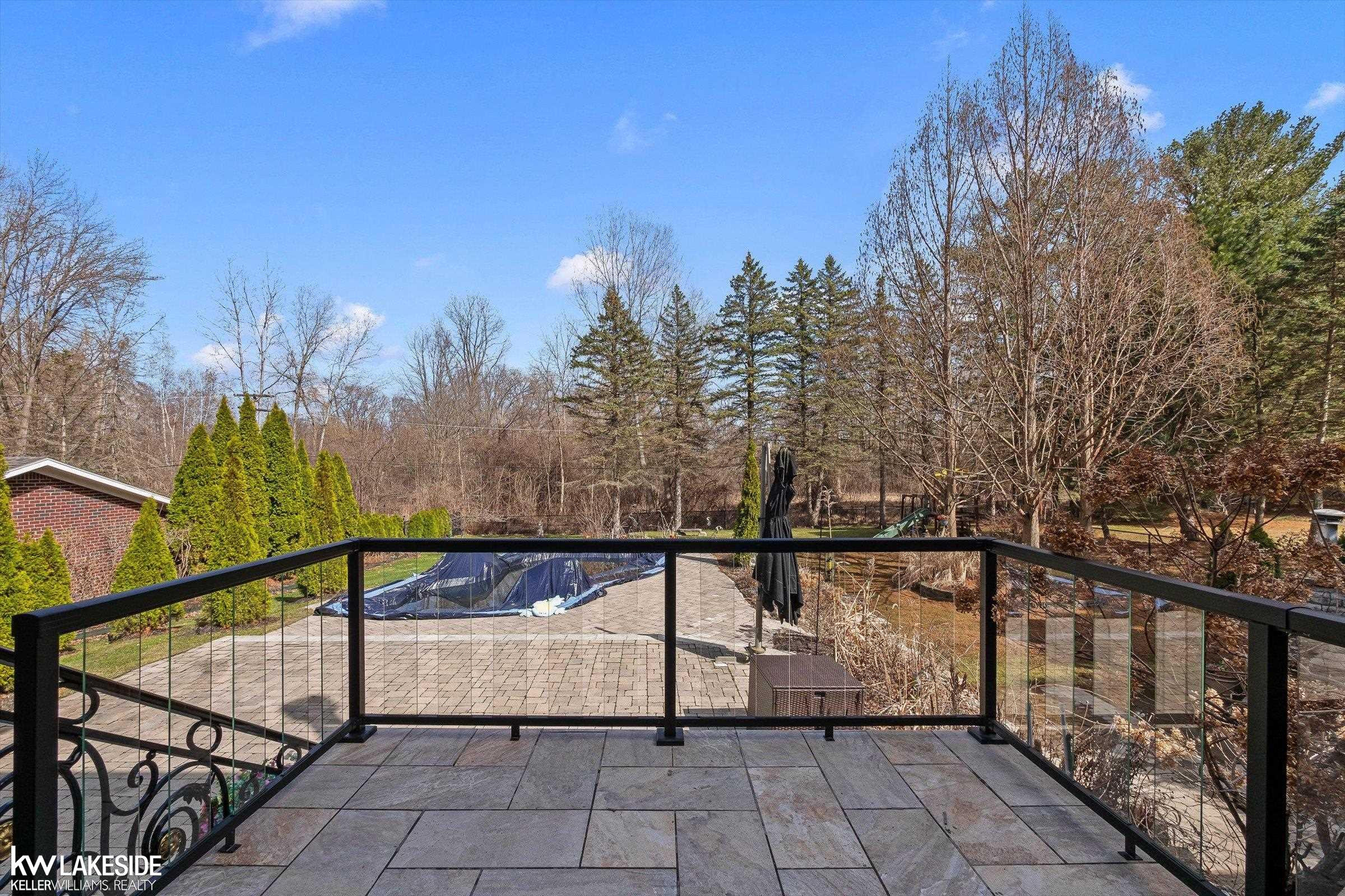 6120 Evanswood Street, Troy, MI 48085 — Photo 11