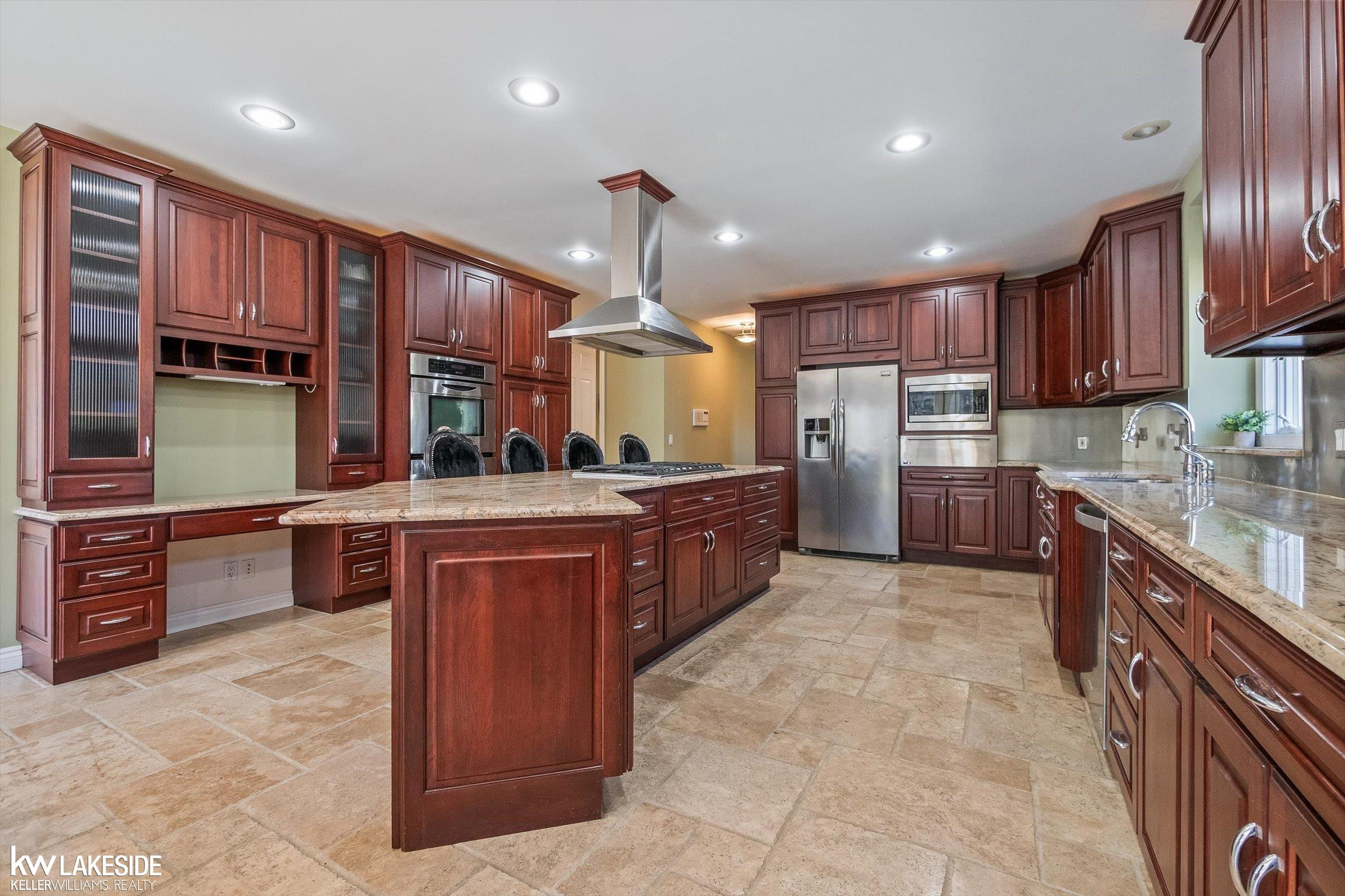 6120 Evanswood Street, Troy, MI 48085 — Photo 17