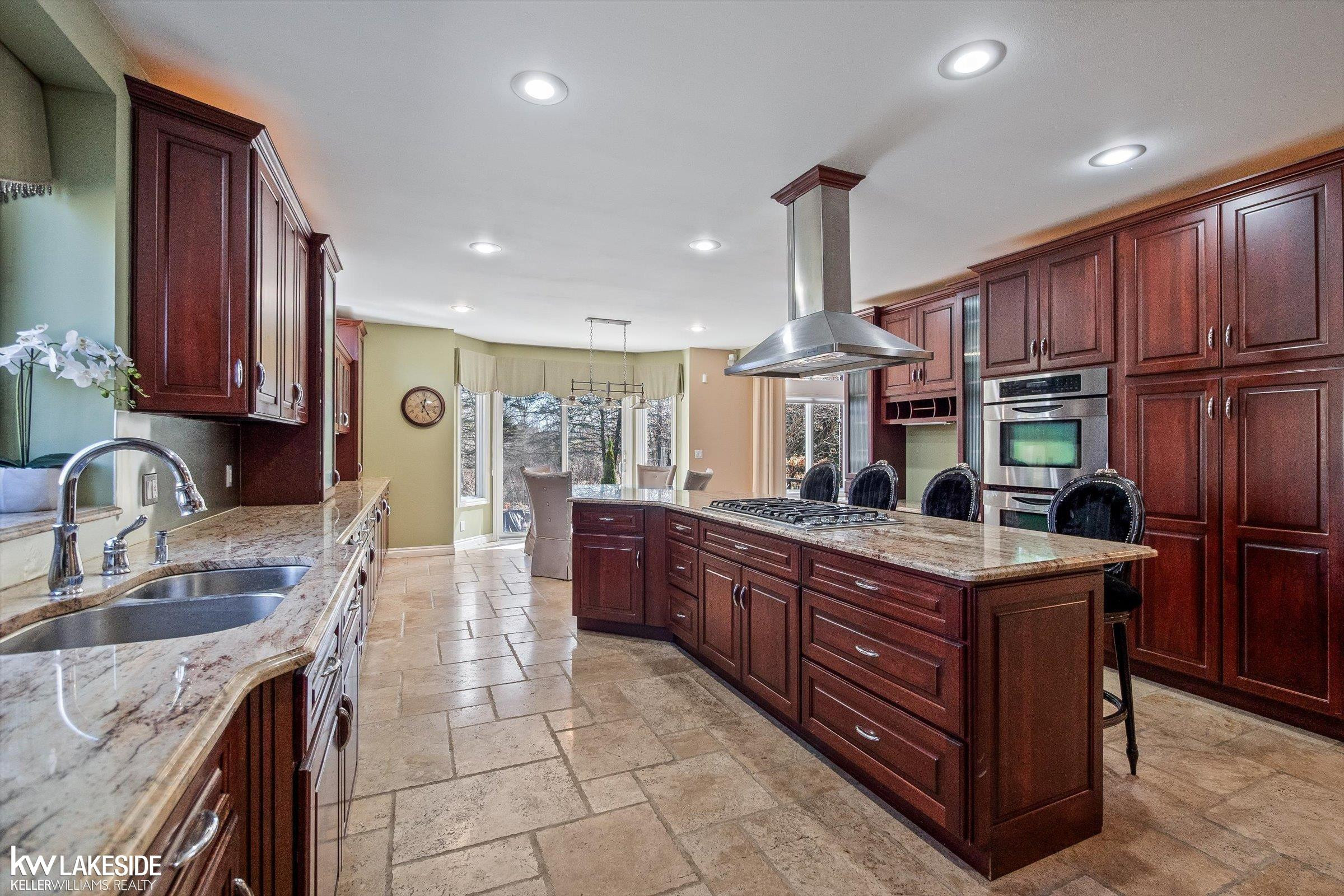 6120 Evanswood Street, Troy, MI 48085 — Photo 20