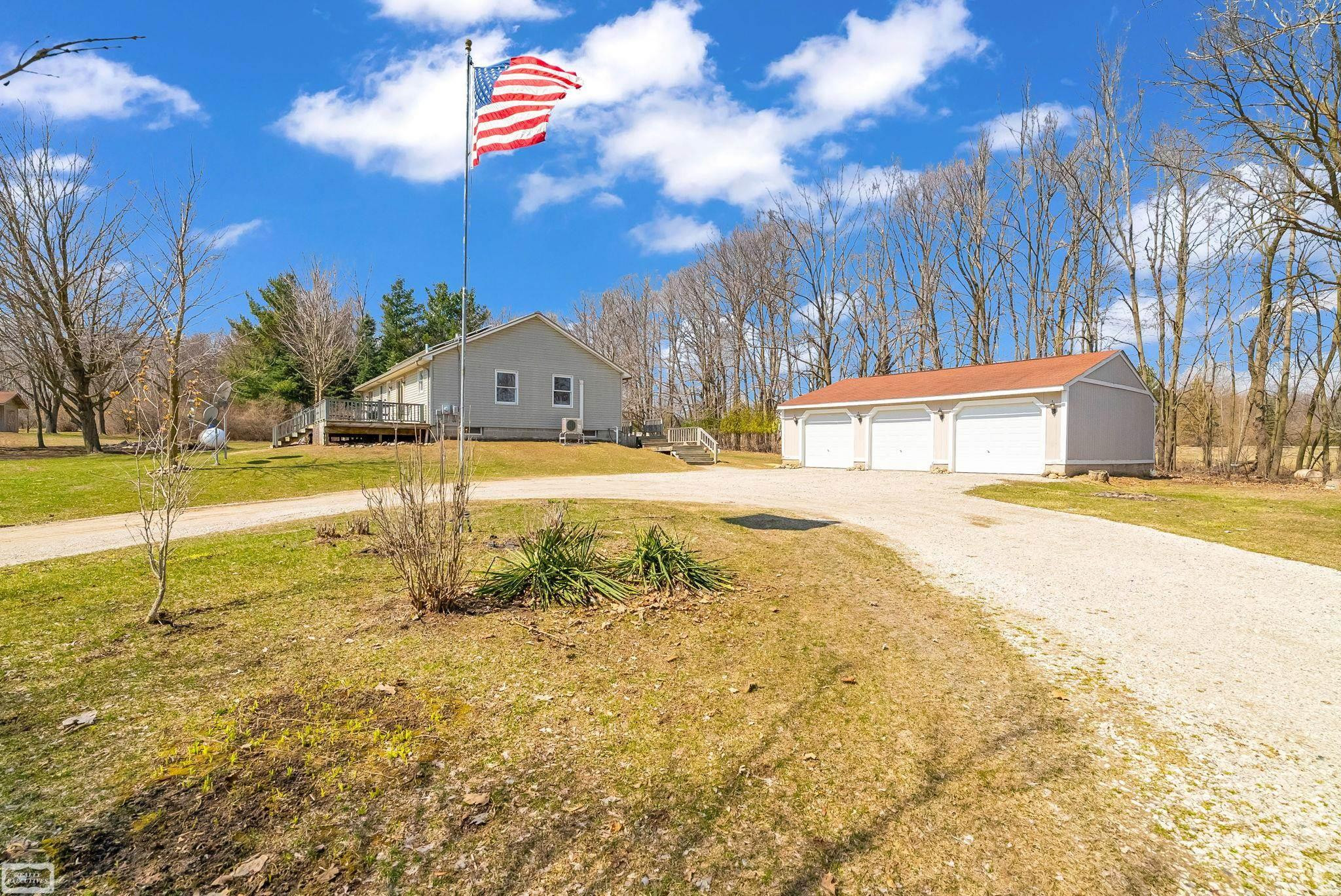 5139 Welch Road, Emmett, MI 48022 — Photo 47