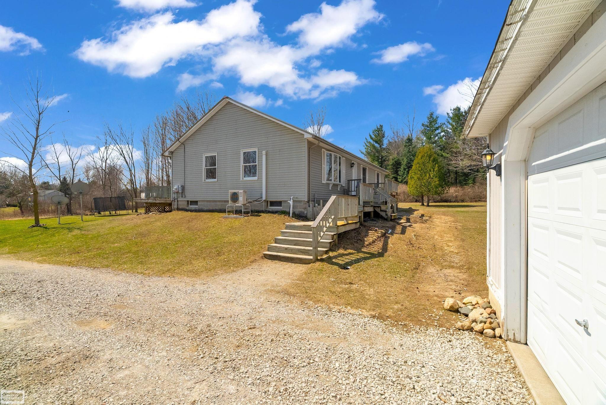 5139 Welch Road, Emmett, MI 48022 — Photo 59