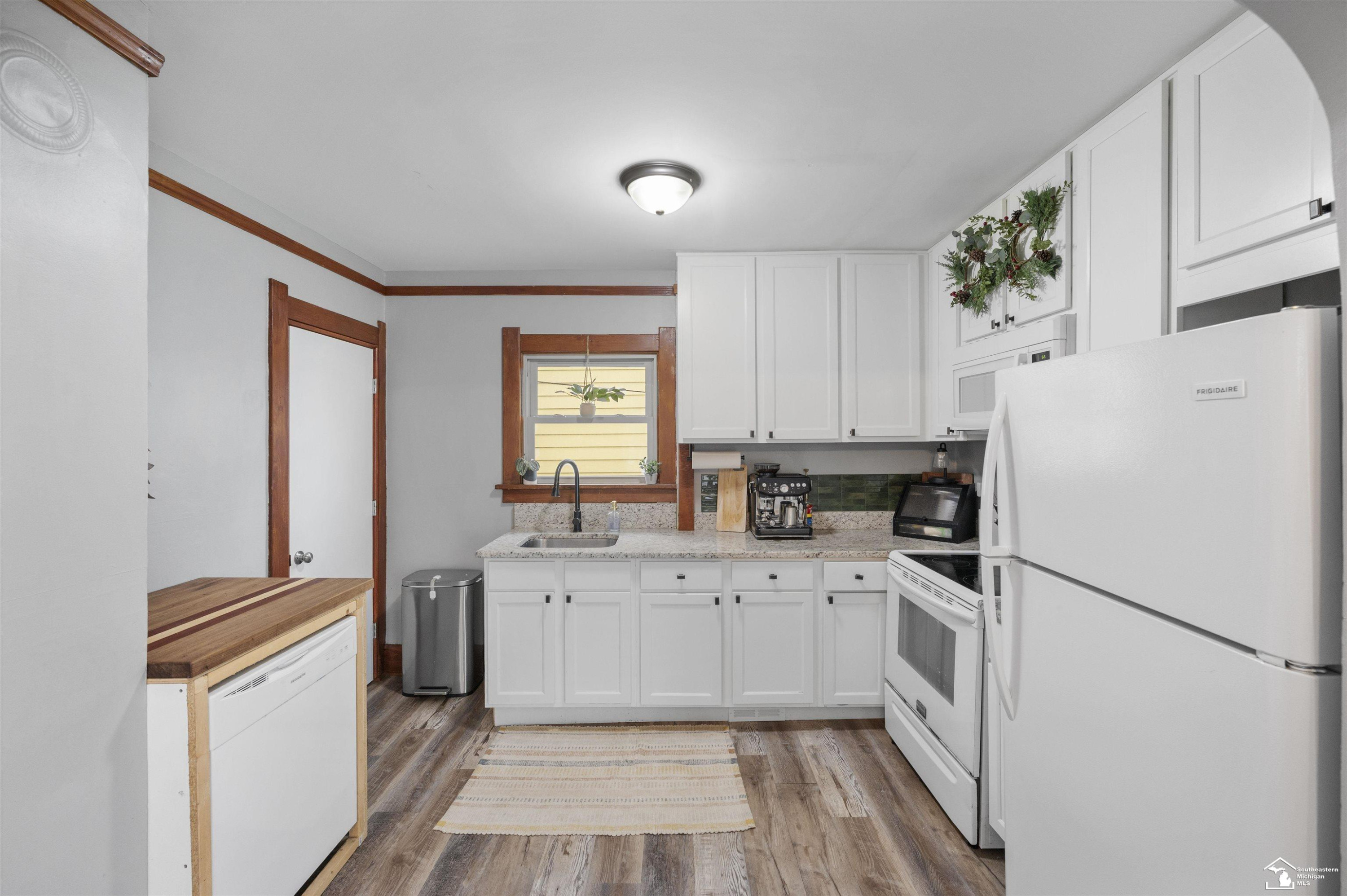 408 Riverview Avenue, Monroe, MI 48162 — Photo 18