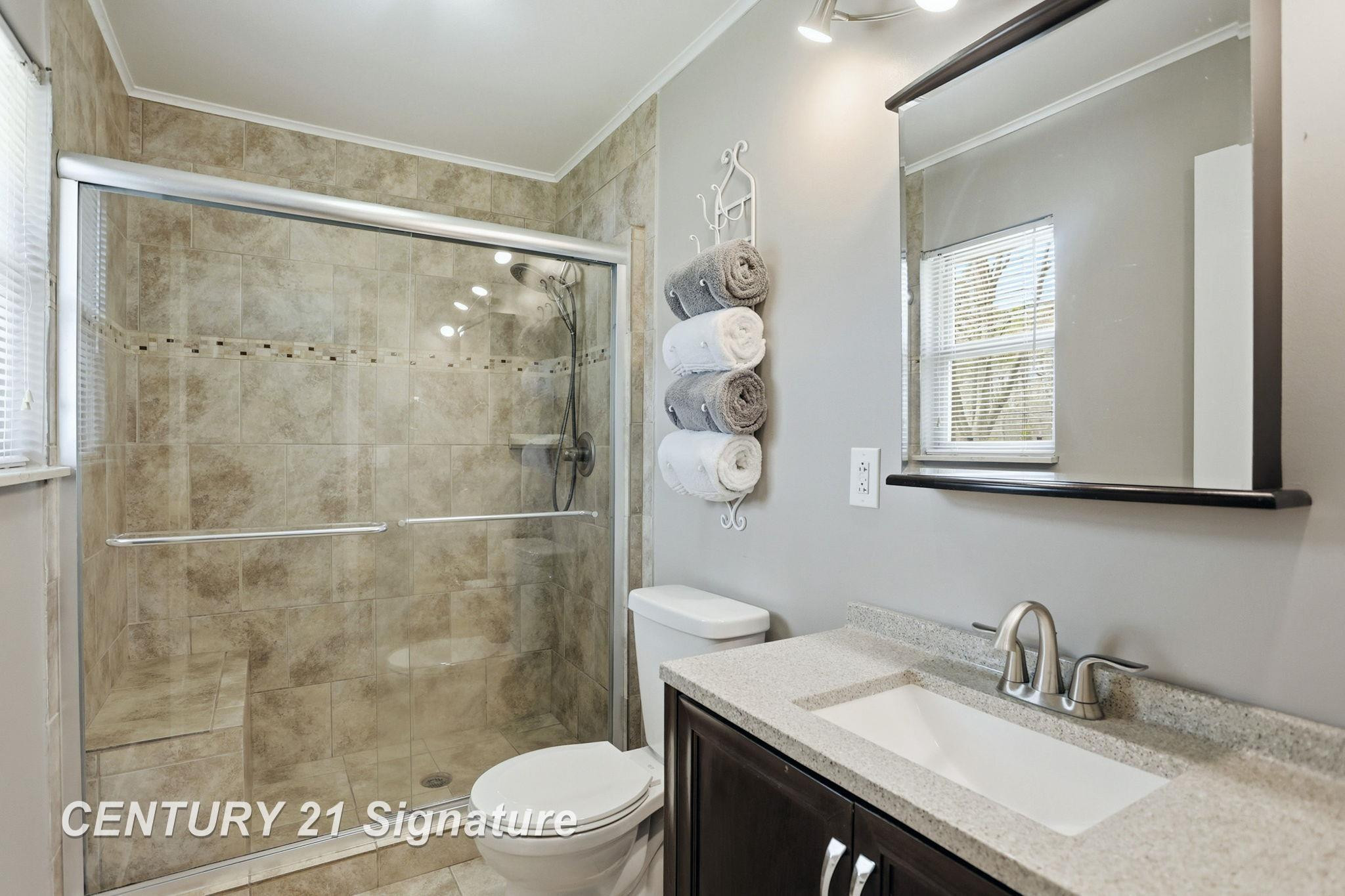 225 Strieter Drive, Saginaw, MI 48609 — Photo 19