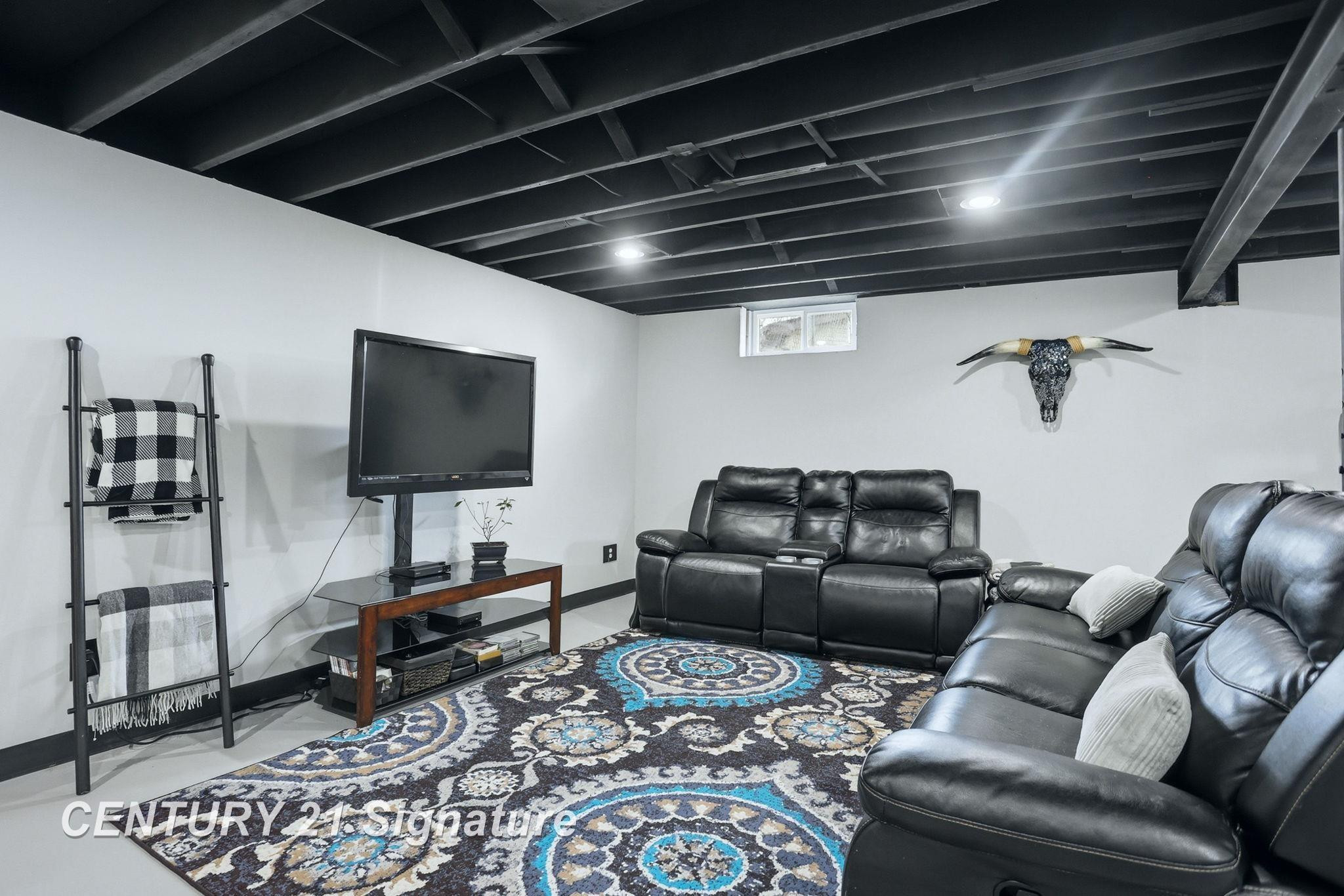 225 Strieter Drive, Saginaw, MI 48609 — Photo 25