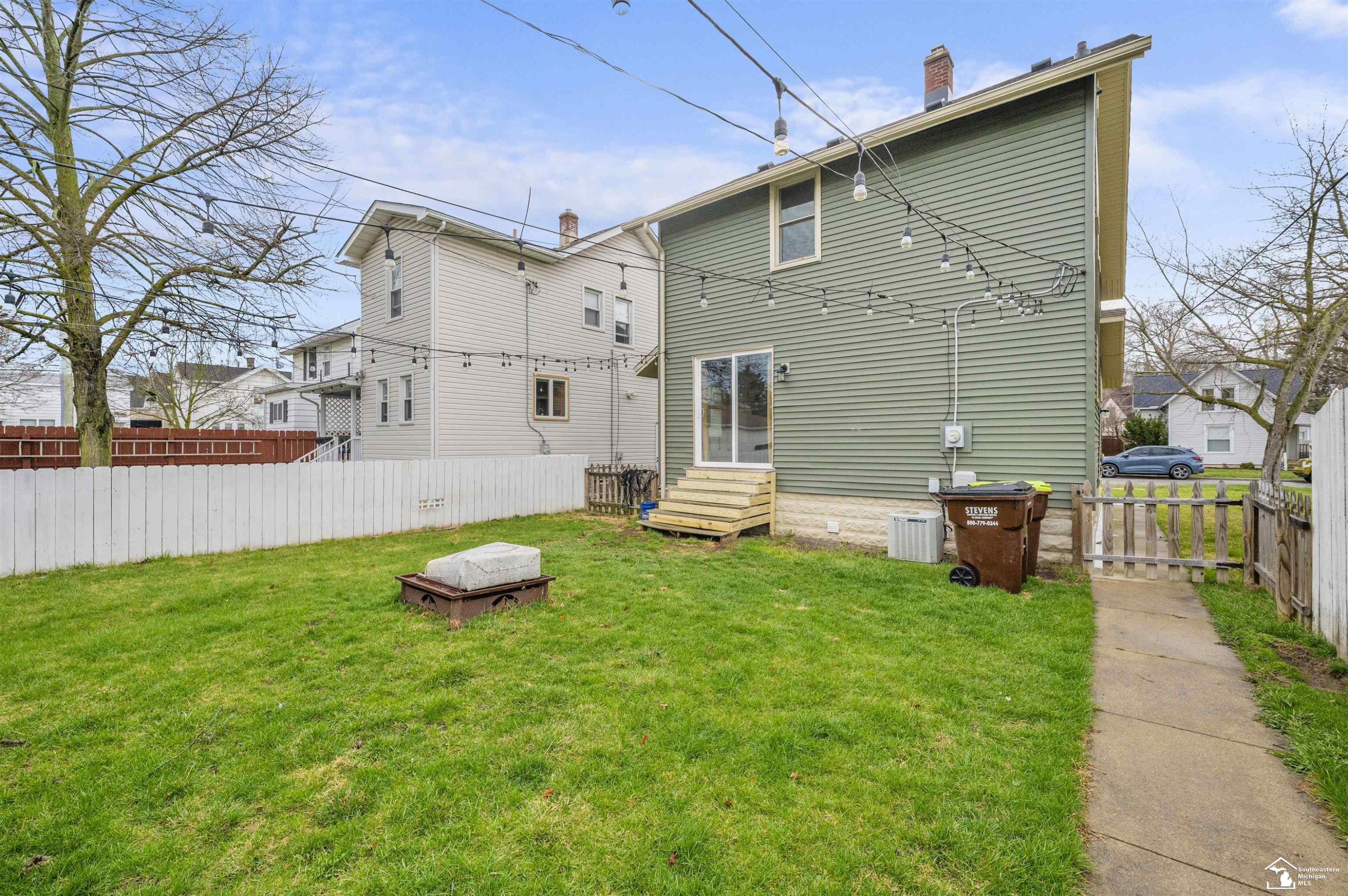 408 Riverview Avenue, Monroe, MI 48162 — Photo 33