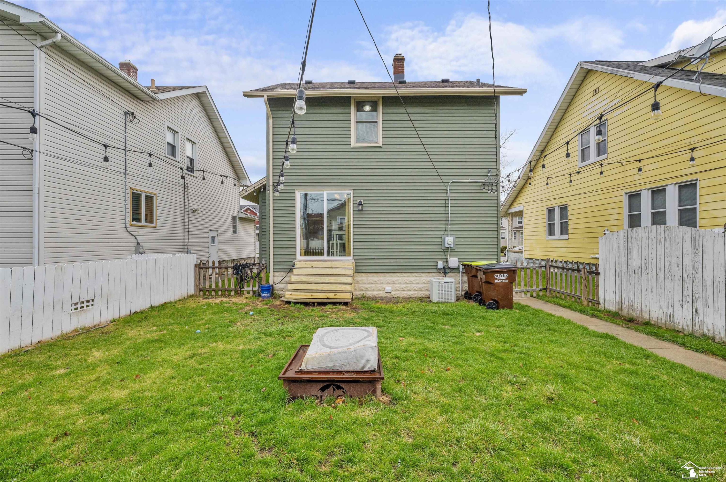 408 Riverview Avenue, Monroe, MI 48162 — Photo 34